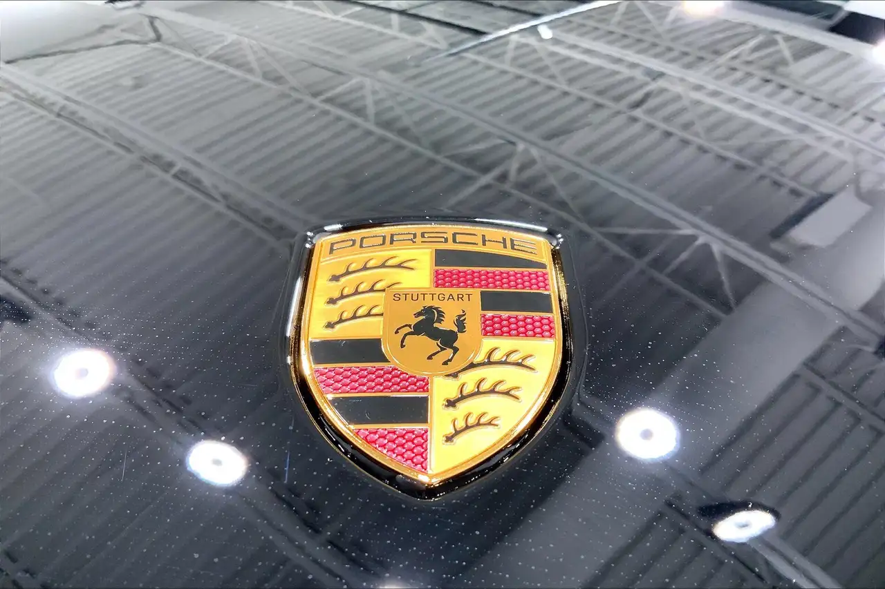 Porsche Macan снимка Porsche Macan