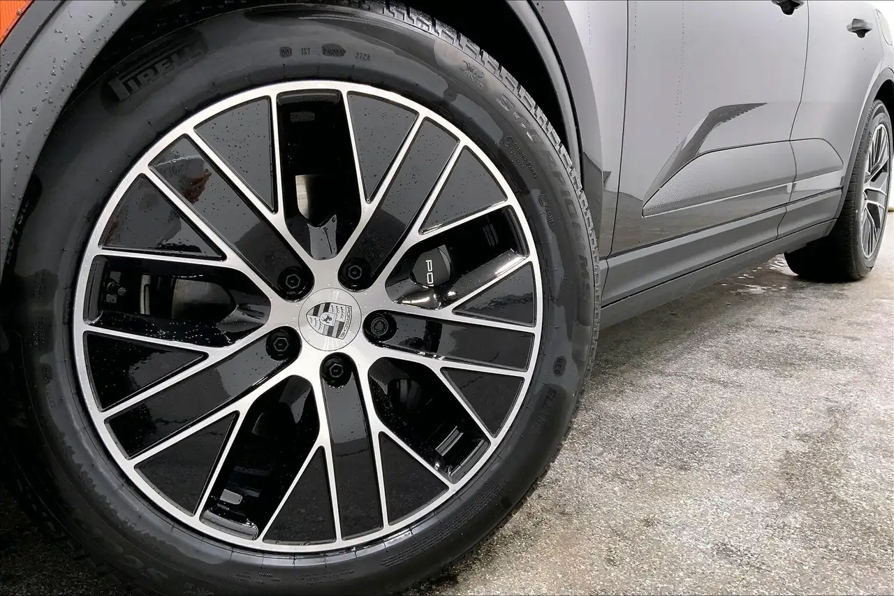 Porsche Macan снимка Porsche Macan