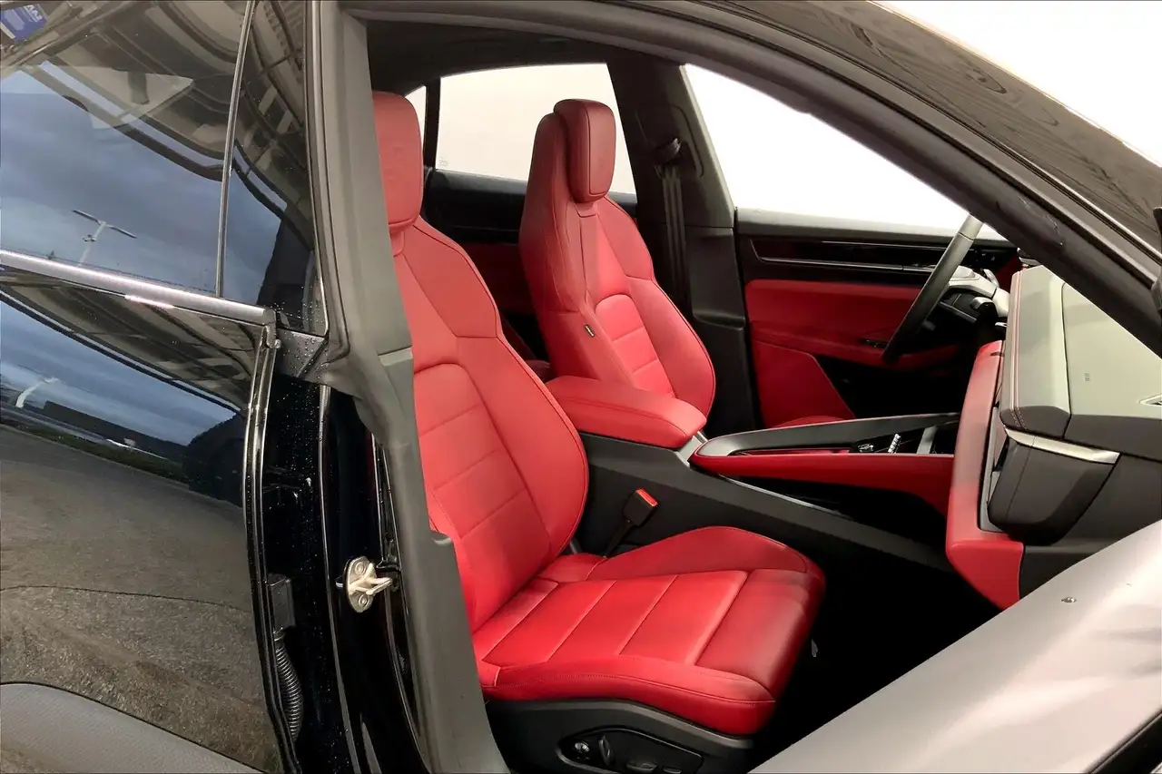 Porsche Macan снимка Porsche Macan