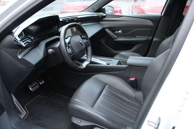 Peugeot 308 Plug-in Hybrid 180 e-EAT8 GT