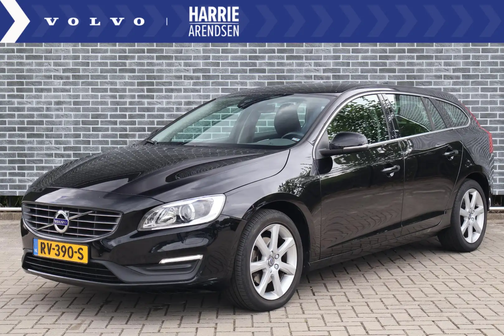 Volvo V60 2.0 T3 Polar+ Camera | Stoel Verwarming | Navigati Zwart - 1