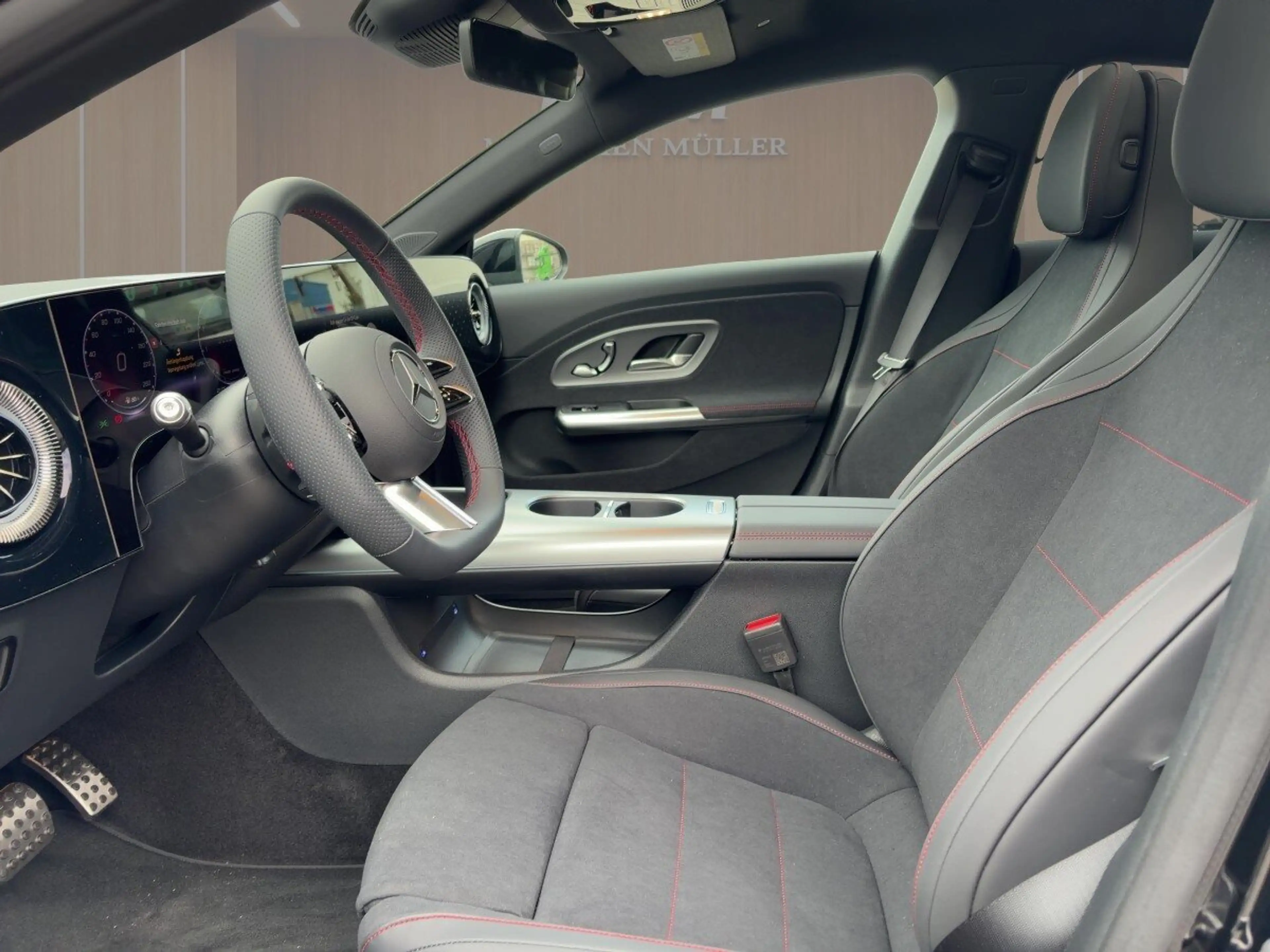 Mercedes-Benz CLA 200 CLA 200 AMG-LINE+PANO+DISTR.+R.KAMERA+MEMORY+NIGHT+ — photo 6