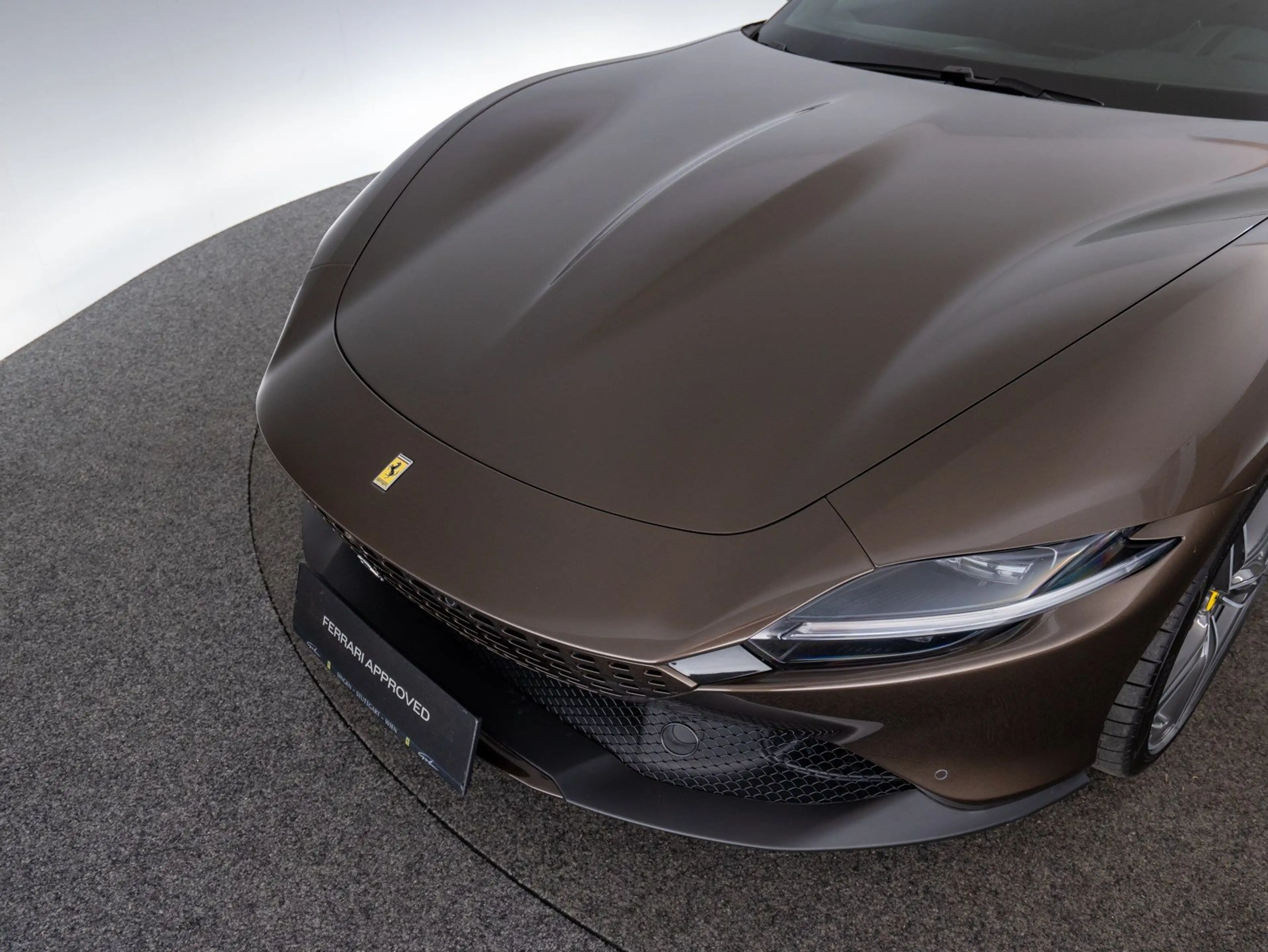 Ferrari Roma FERRARI SINGEN — photo 15