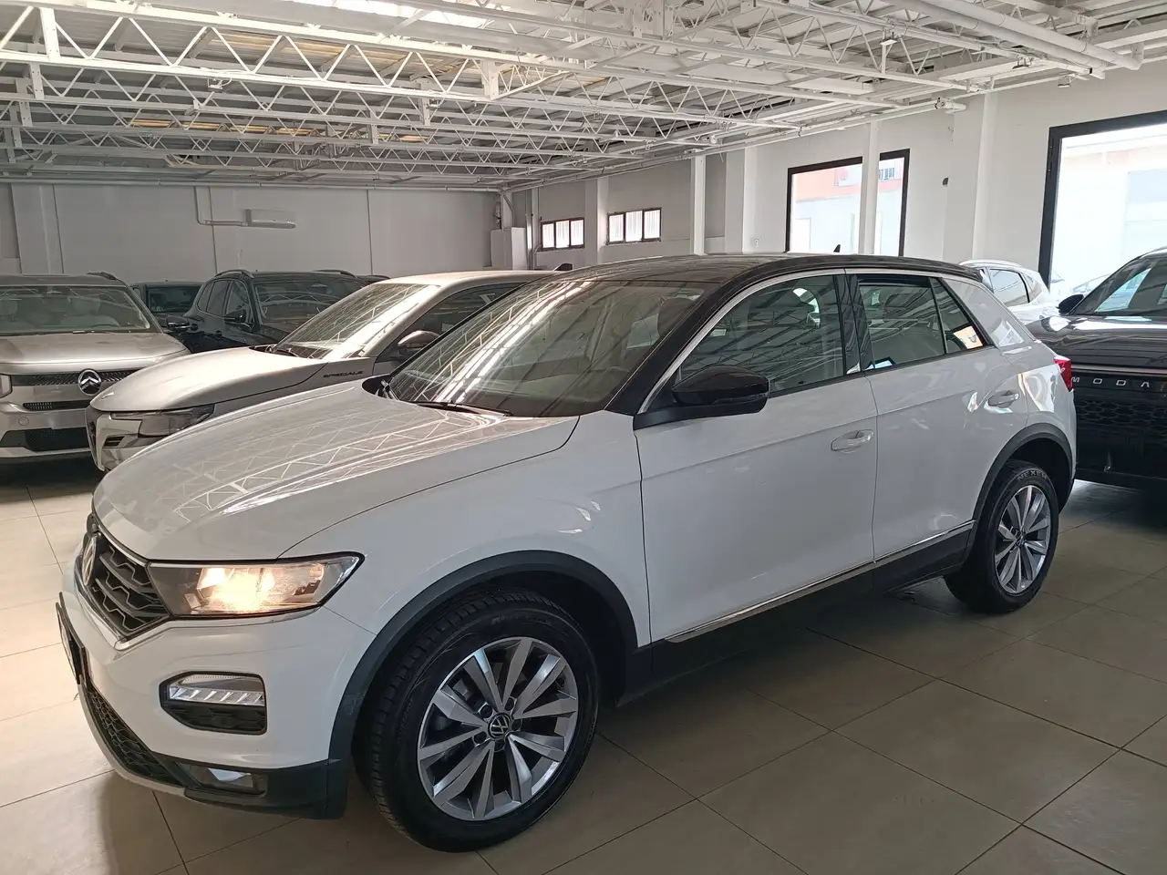 Volkswagen T-Roc 1.0 tsi 110cv Business aziendale unico proprietario, миниатюра 3