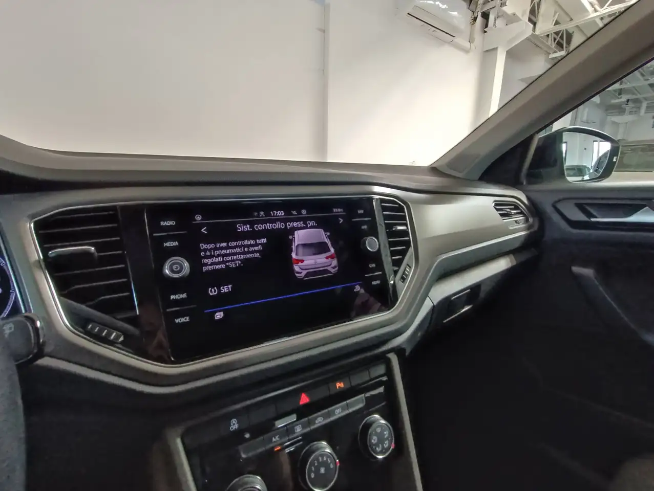 Volkswagen T-Roc 1.0 tsi 110cv Business aziendale unico proprietario, миниатюра 9