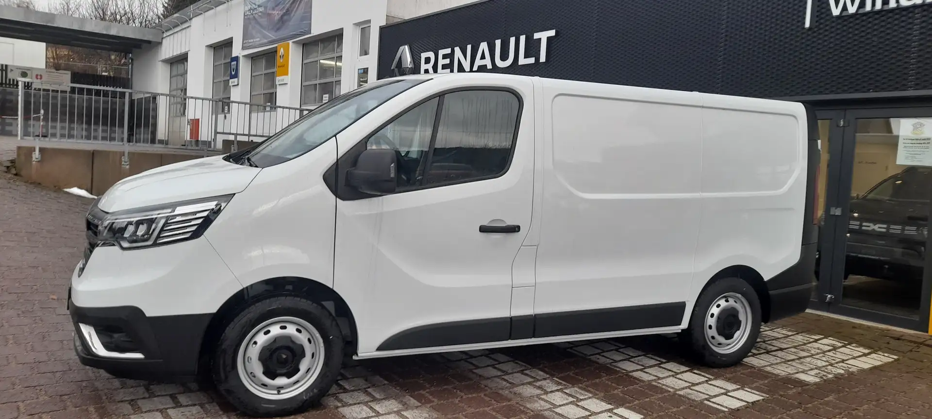 Renault Trafic Blue dCi 130 L1H1 Komfort, Klima,PDC,AHK,Bluetooth Blanco - 2