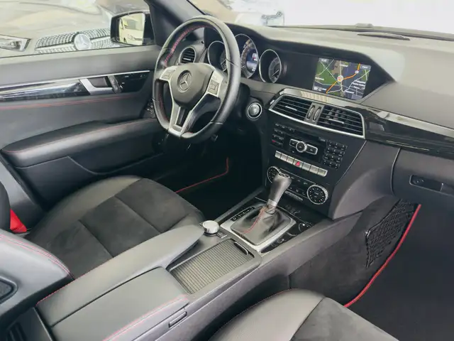Mercedes-Benz C-Class view 10