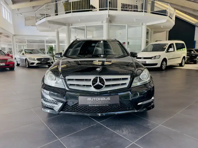 Mercedes-Benz C-Class view 2