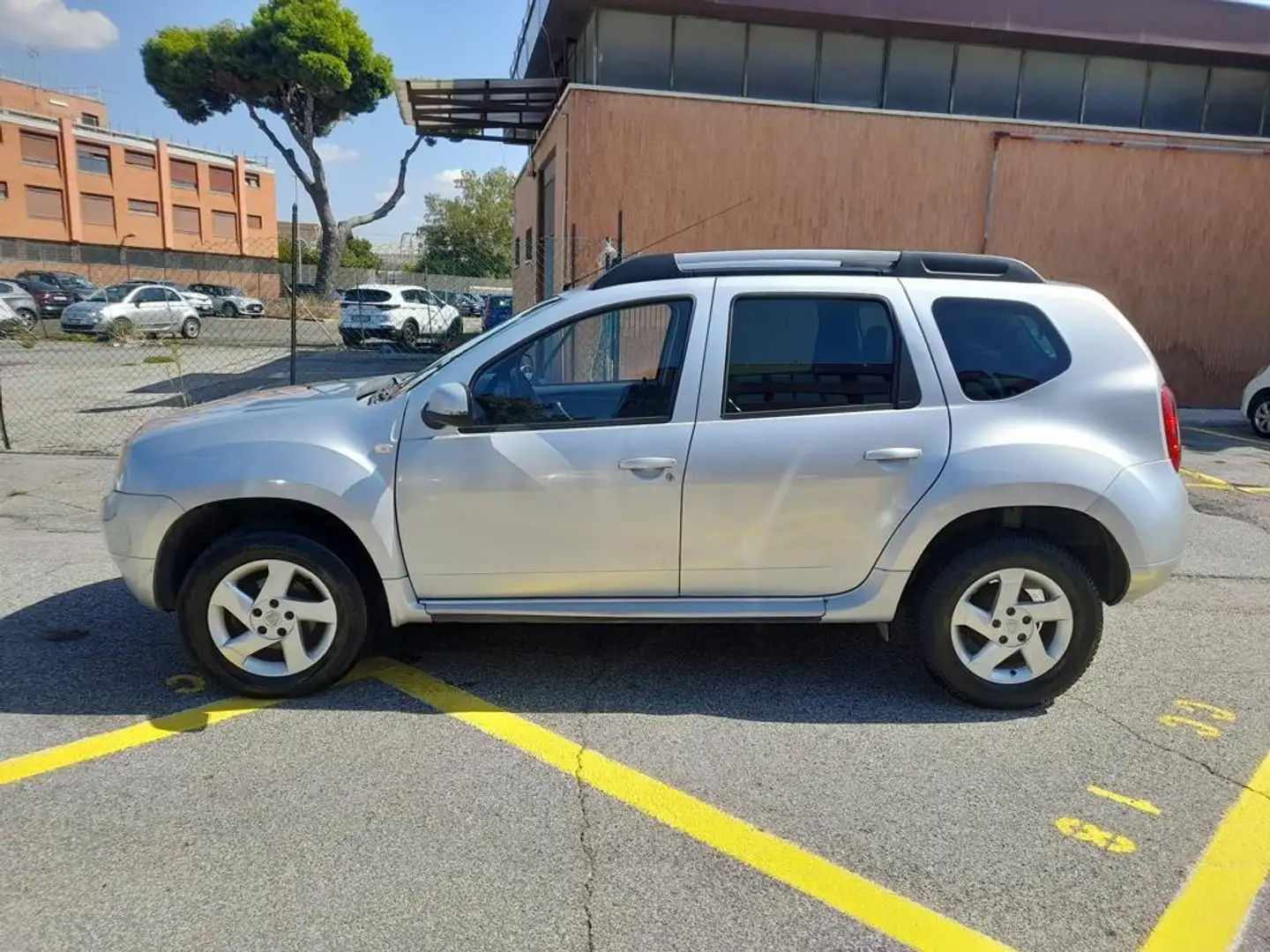 Dacia Duster 1.5 dCi 110 CV 4x2 Ambiance Argento - 2