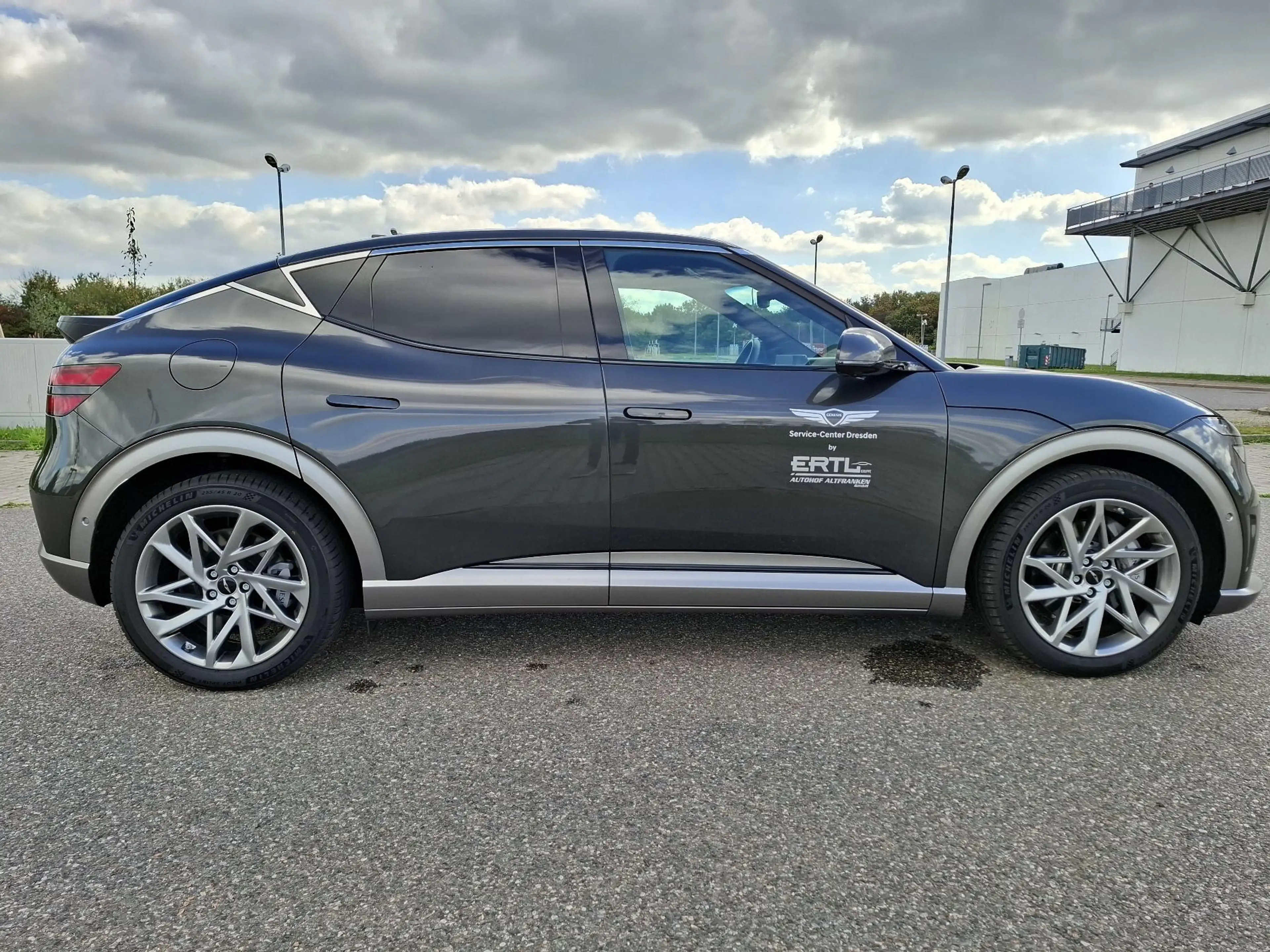 Genesis GV60 SX2 Sport — photo 4