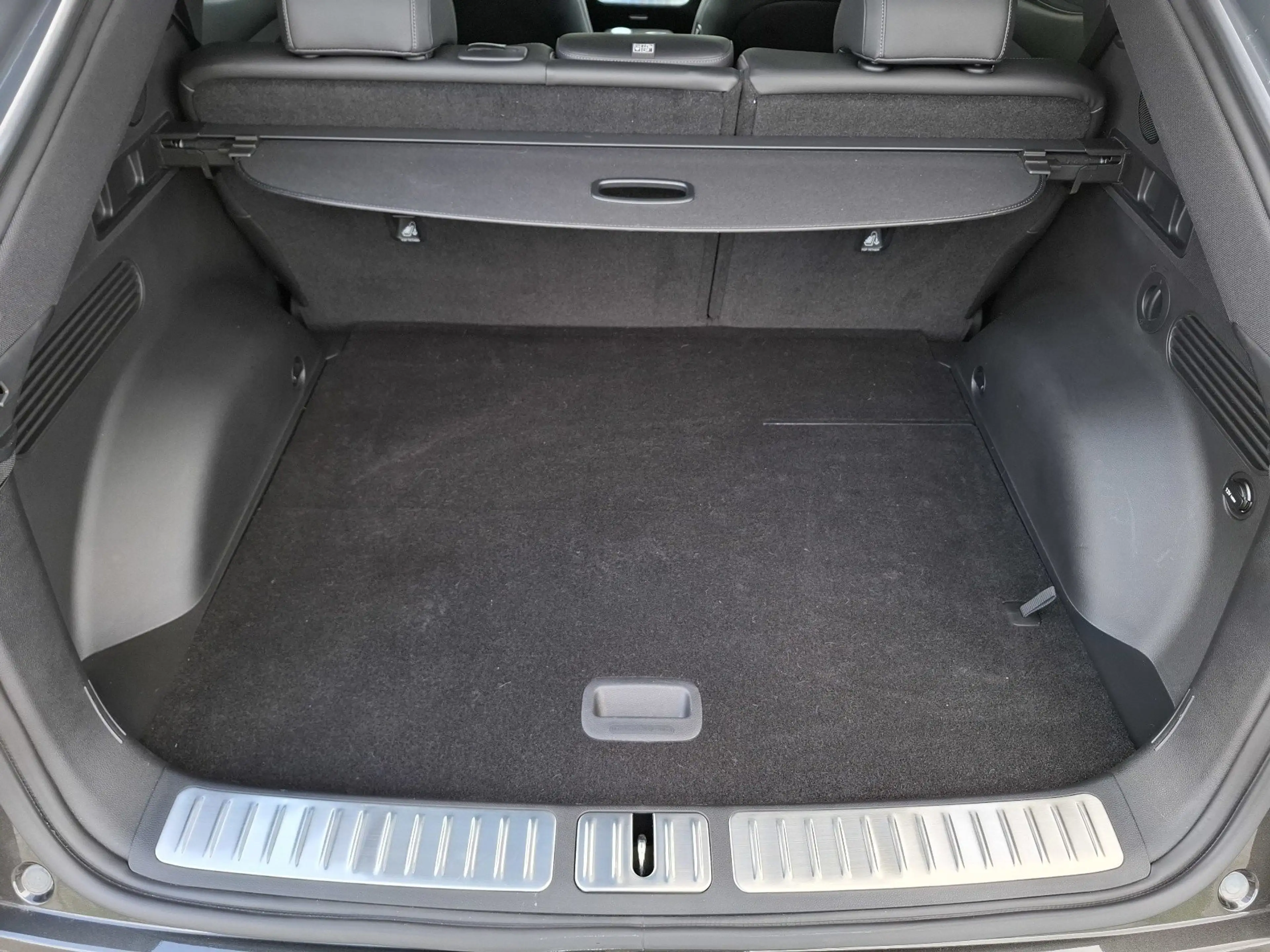 Genesis GV60 SX2 Sport — photo 9