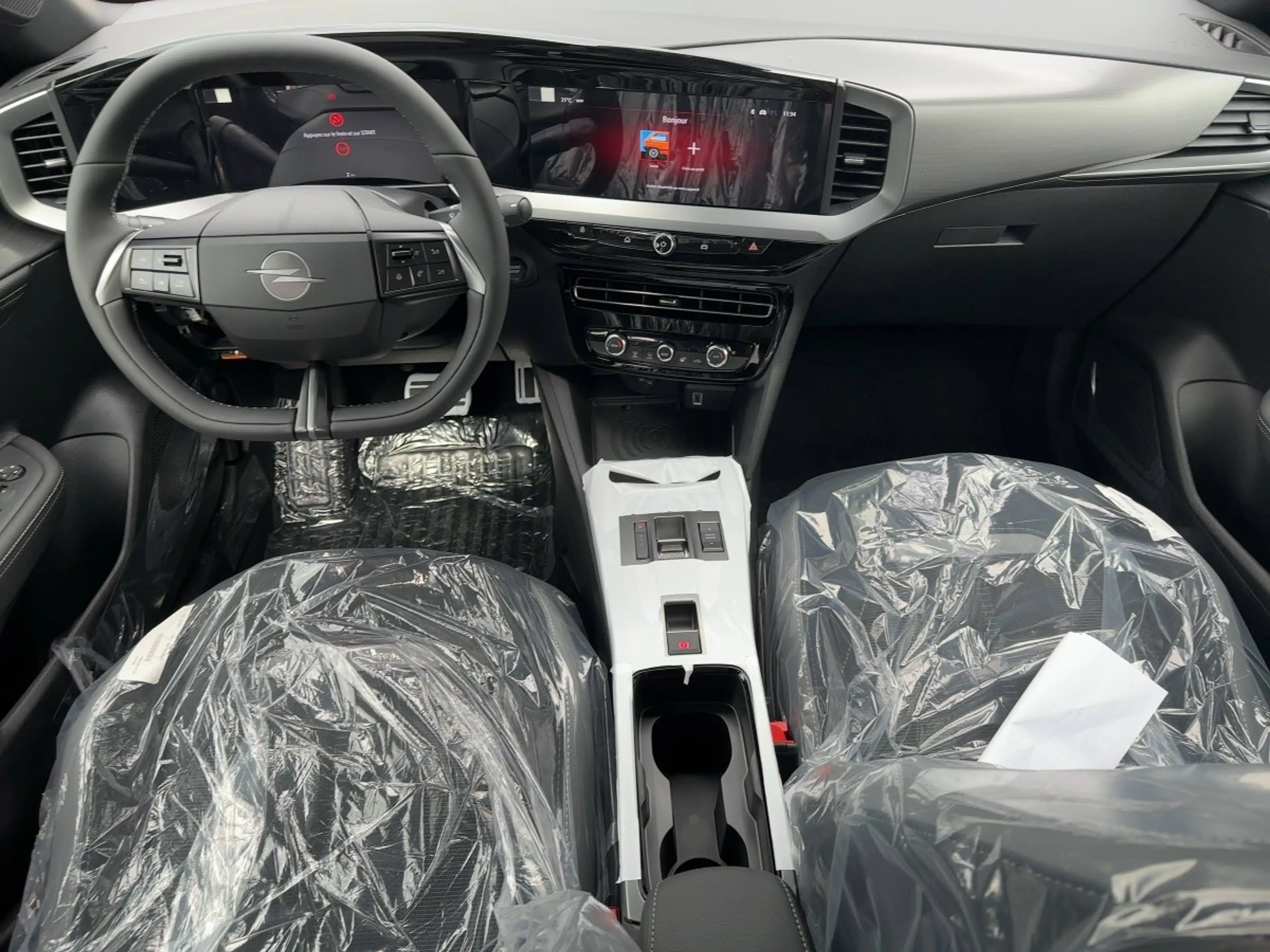 Opel Mokka Ultimate *KAMERA+PDC+ALLWETTER+LHZ* ACC LM — photo 11