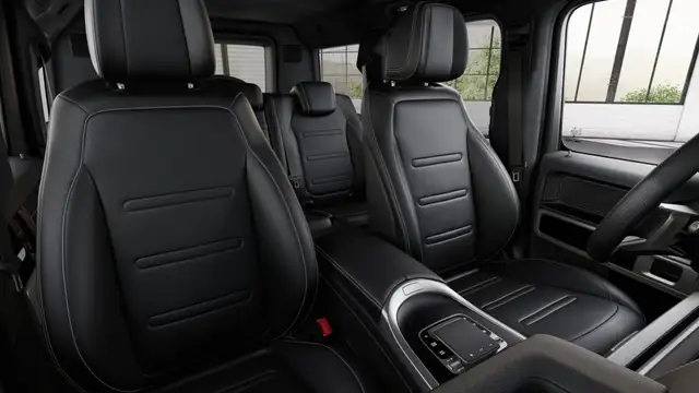 Mercedes-Benz G-Class view 9