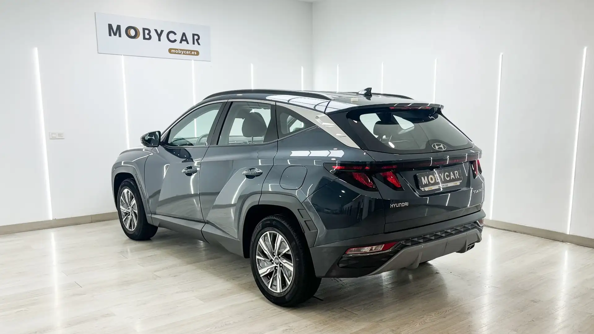 Hyundai TUCSON 1.6 CRDI Maxx 4x2 Gris - 2