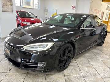 Dual motor Long Range SUPERCHARGING GRATIS A VITA – BATTERIA NUOVA TESLA 2025