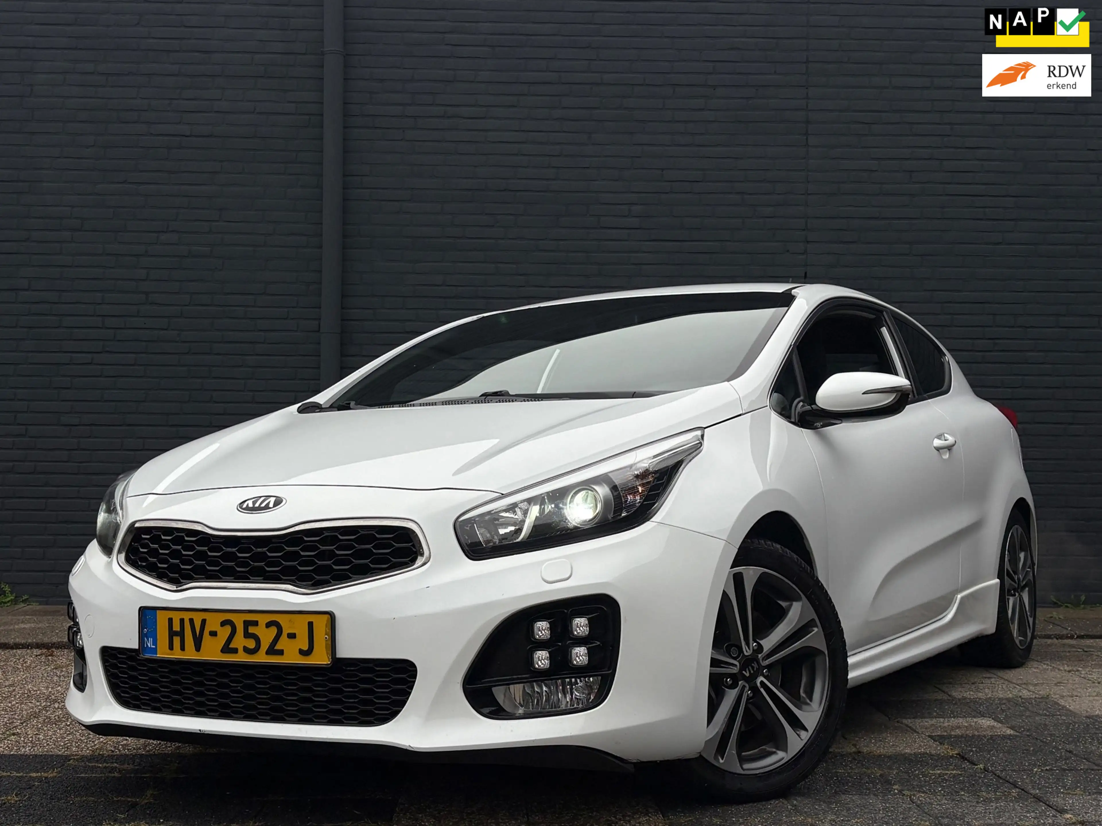 Kia ProCeed / pro_cee'd 1.0 T-GDi GT-Line | Navi | Camera | Stoelverwarmin