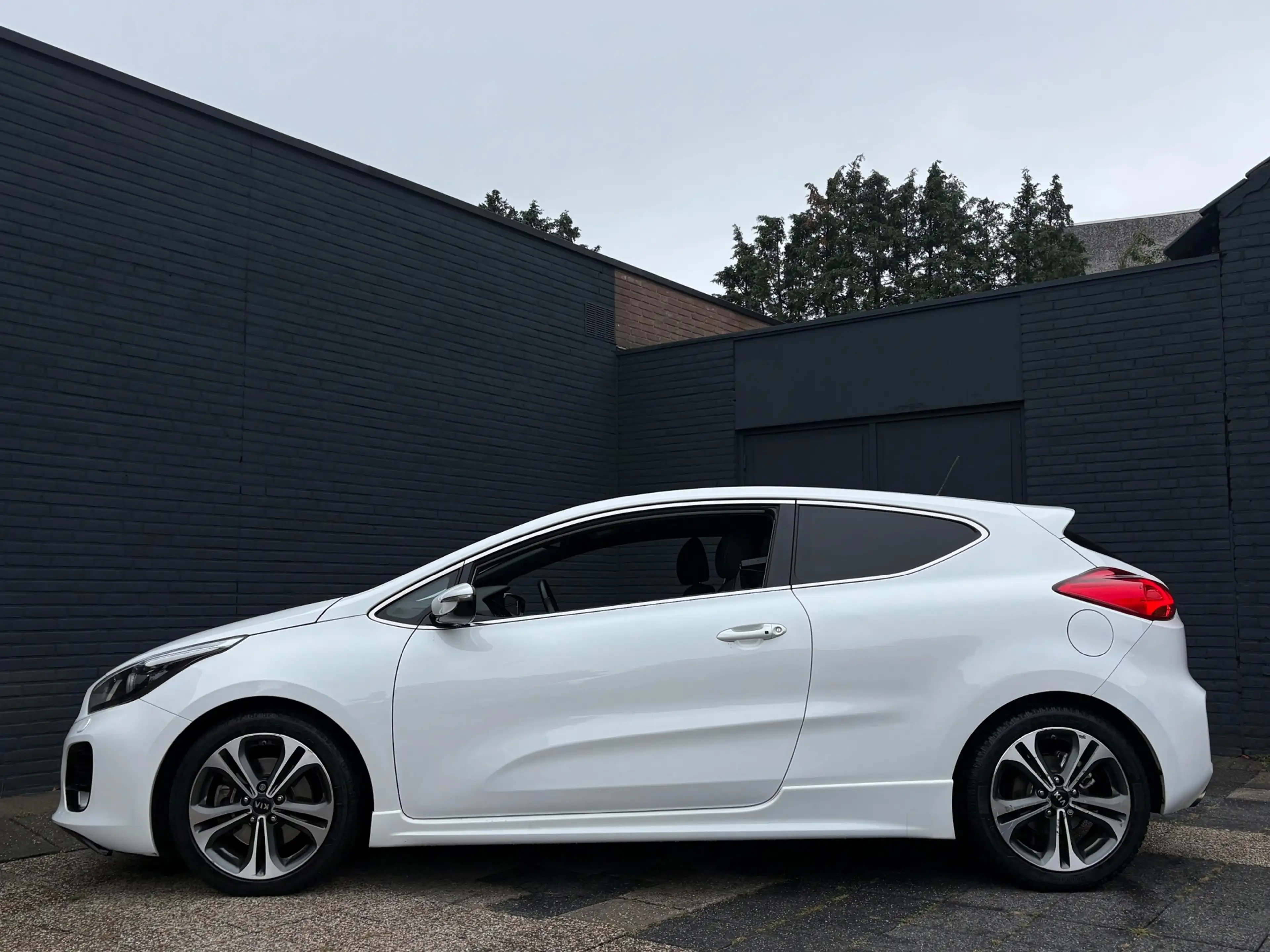 Kia ProCeed / pro_cee'd 1.0 T-GDi GT-Line | Navi | Camera | Stoelverwarmin — photo 2