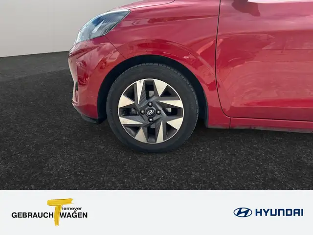 Hyundai I10 view 9