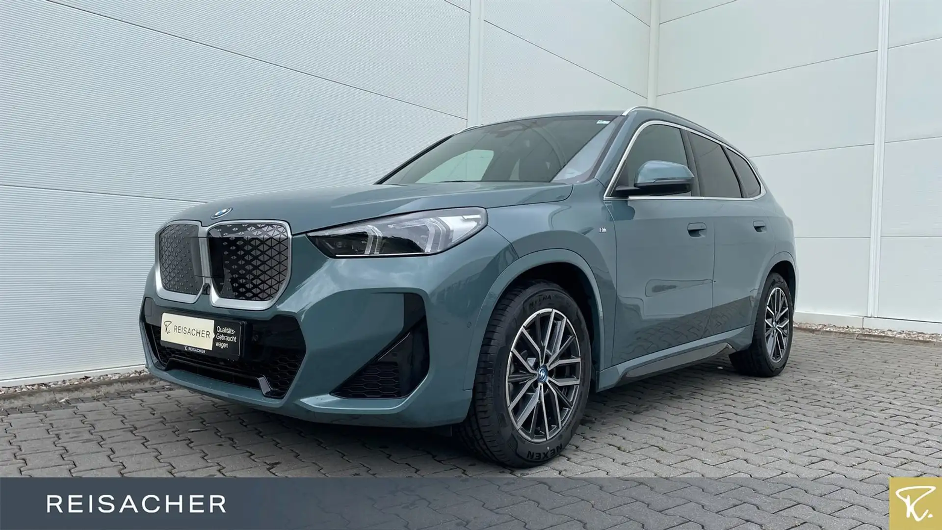 BMW iX1 IX1 XDRIVE30 M Sport,Pano,AHK,DA+,HuD,360°,H/K Vert - 1