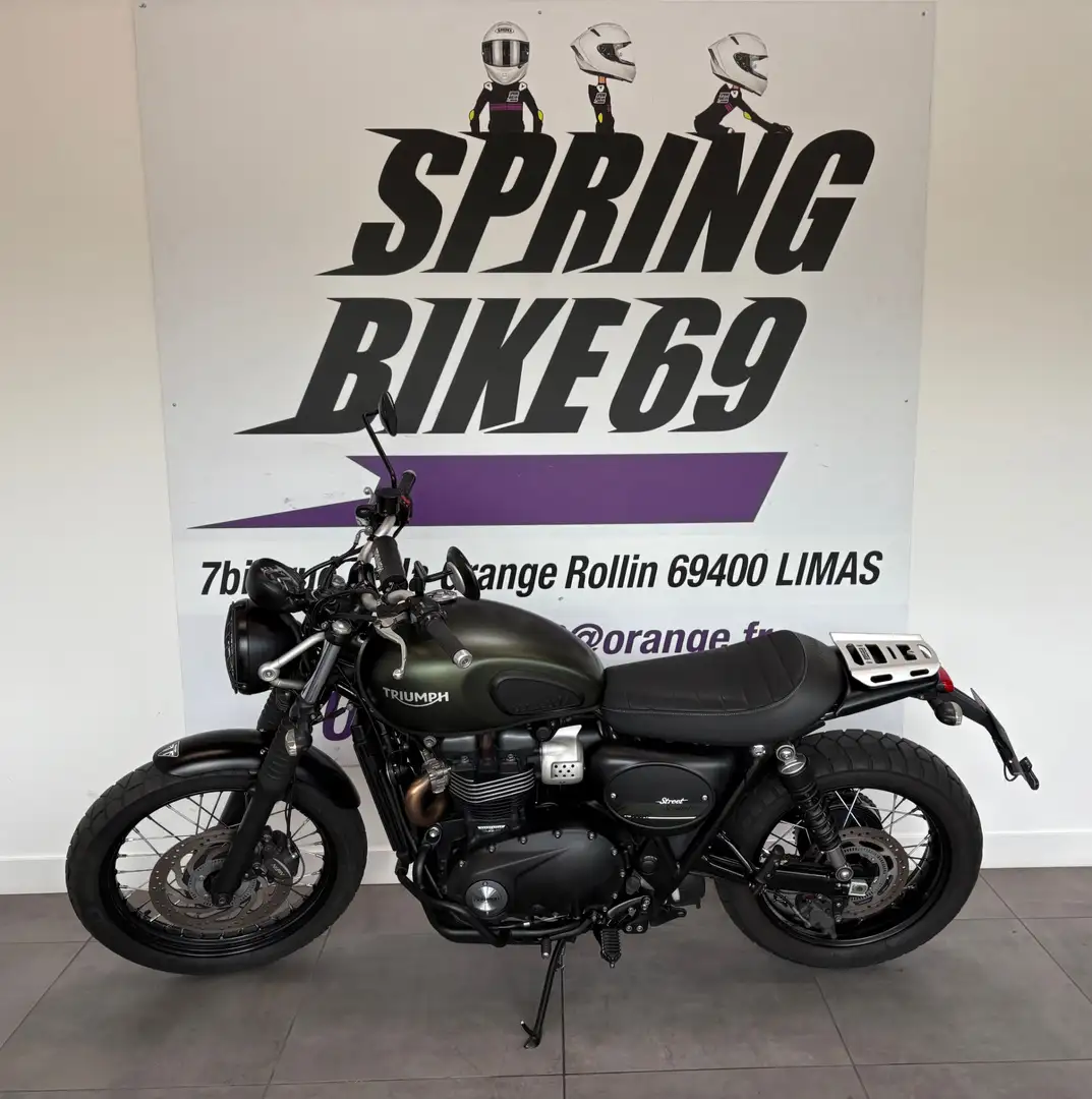 Triumph Street Scrambler - 1