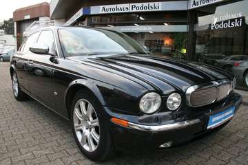 2.7 D XJ6 Executive| Automatik| Navi| Klima