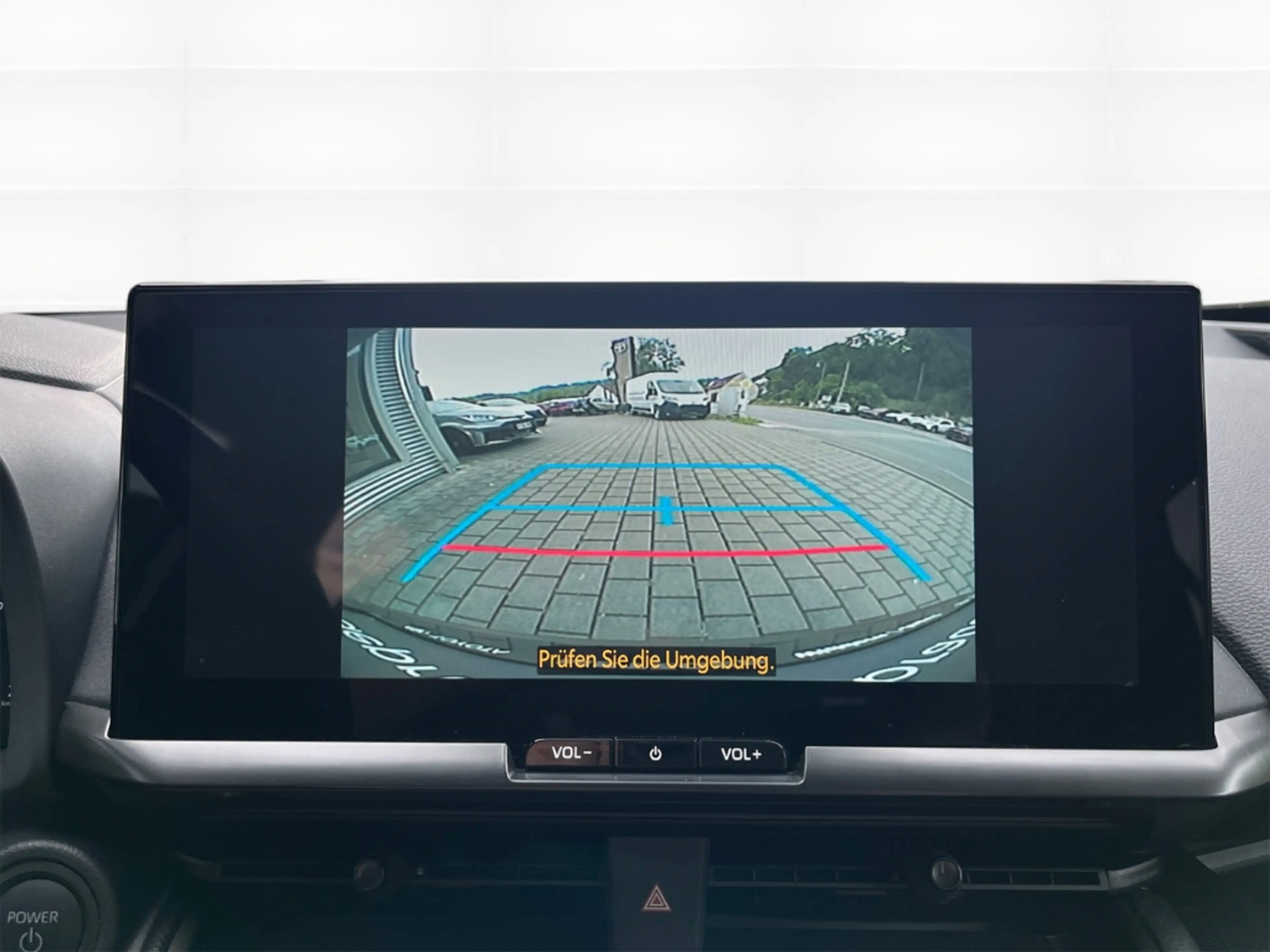 Toyota C-HR 1.8 Hybrid FWD Team D +Navi +Digitales Cockpit +El — photo 13