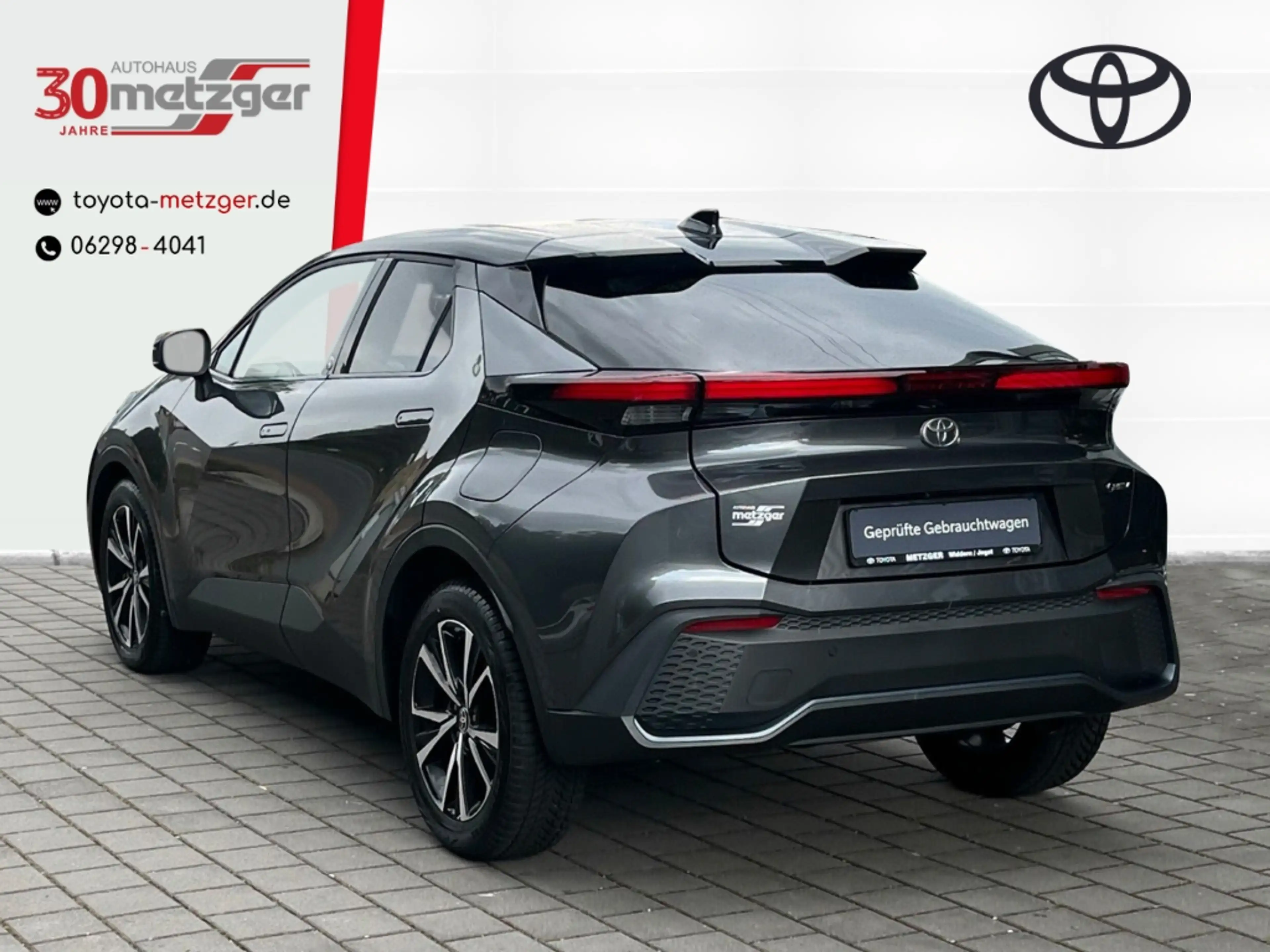 Toyota C-HR 1.8 Hybrid FWD Team D +Navi +Digitales Cockpit +El — photo 4