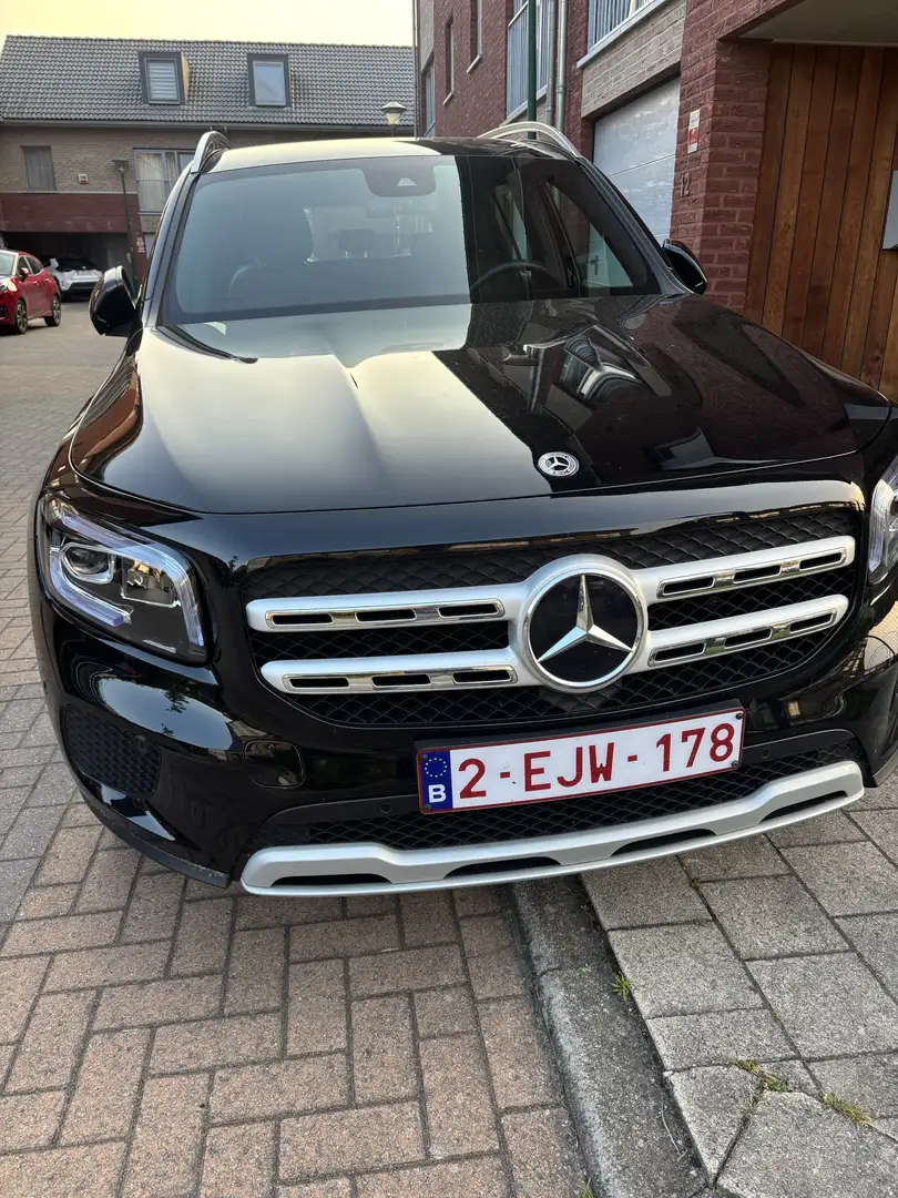 Mercedes-Benz GLB 180 Business Line 7pl. Černá - 1