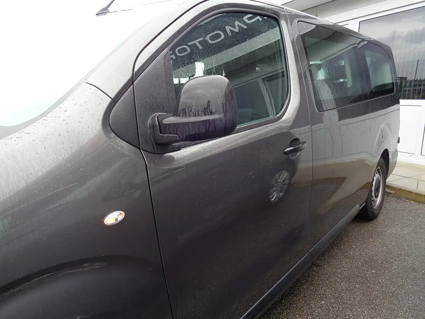 Opel Vivaro Kombi 2,0 Diesel S&S L Grau - 2