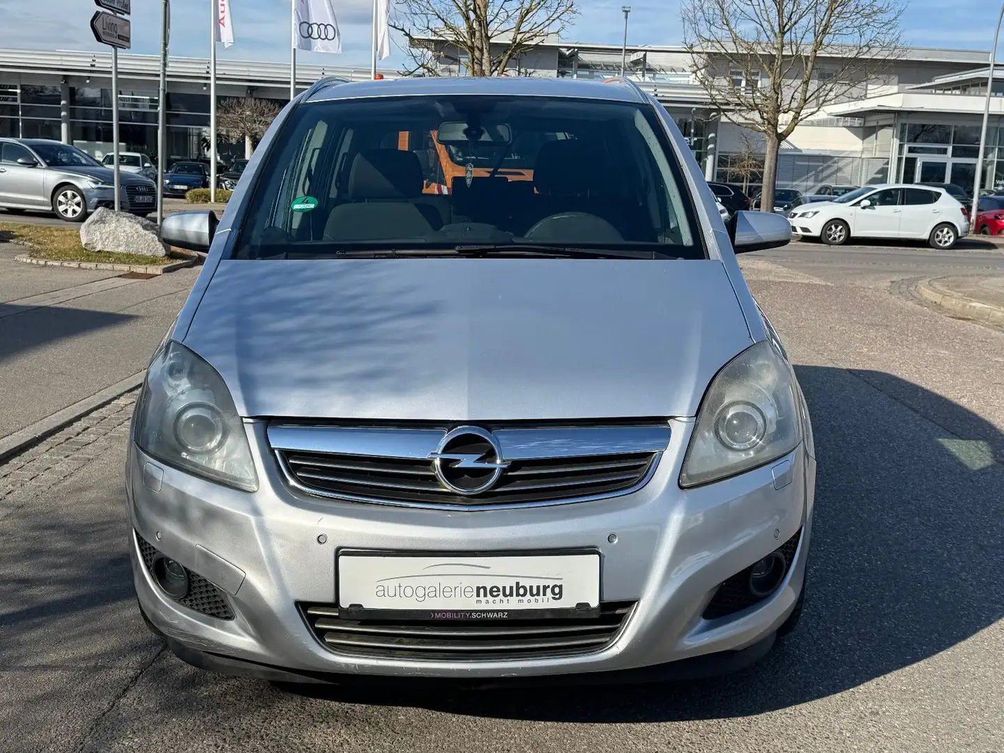 Opel Zafira ZAFIRA B INNOVATION | 7 SITZE Argent - 2