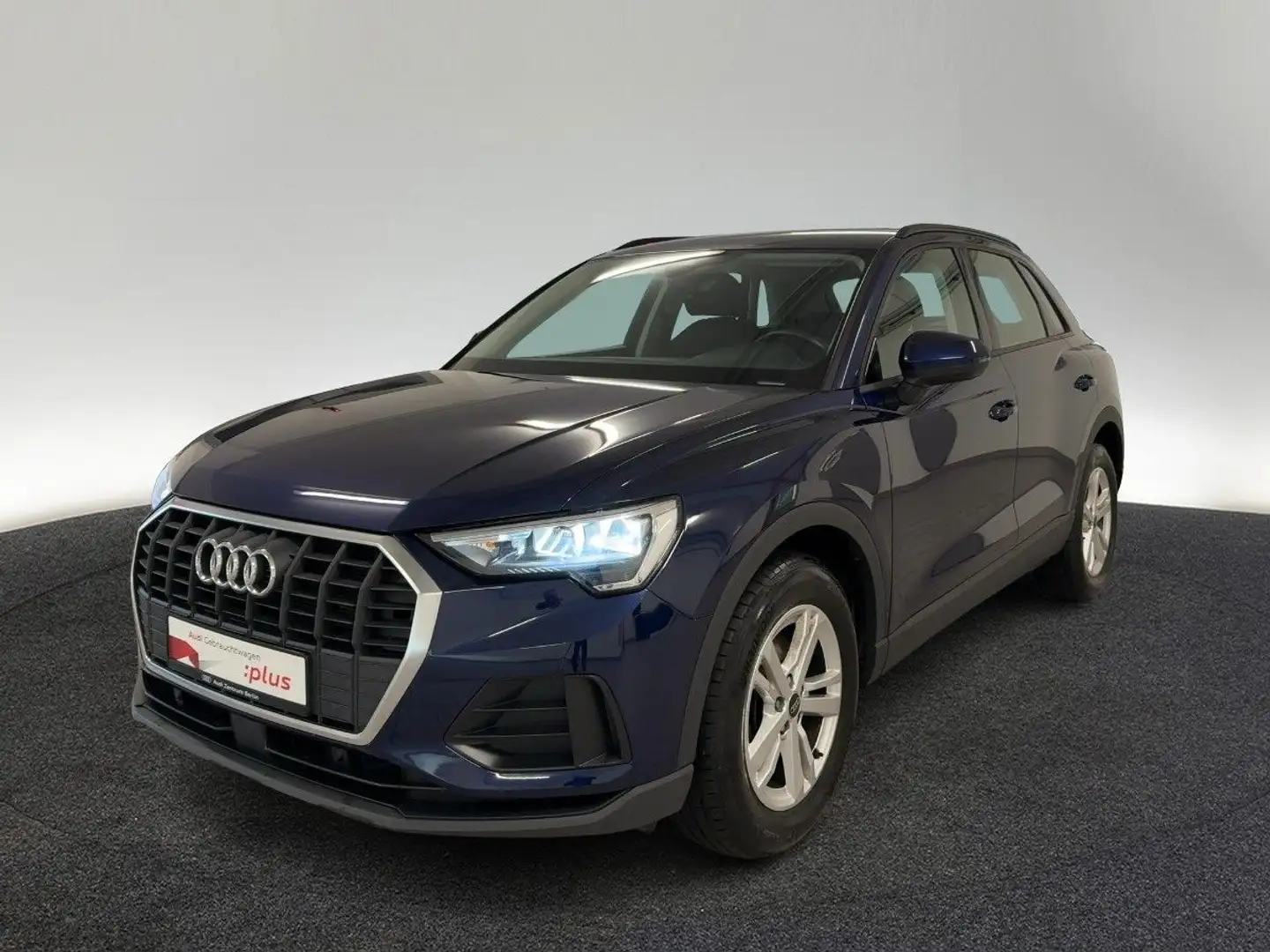 Audi Q3 35 TDI S tr. LED NAVI AHK VIRTUAL Blau - 2