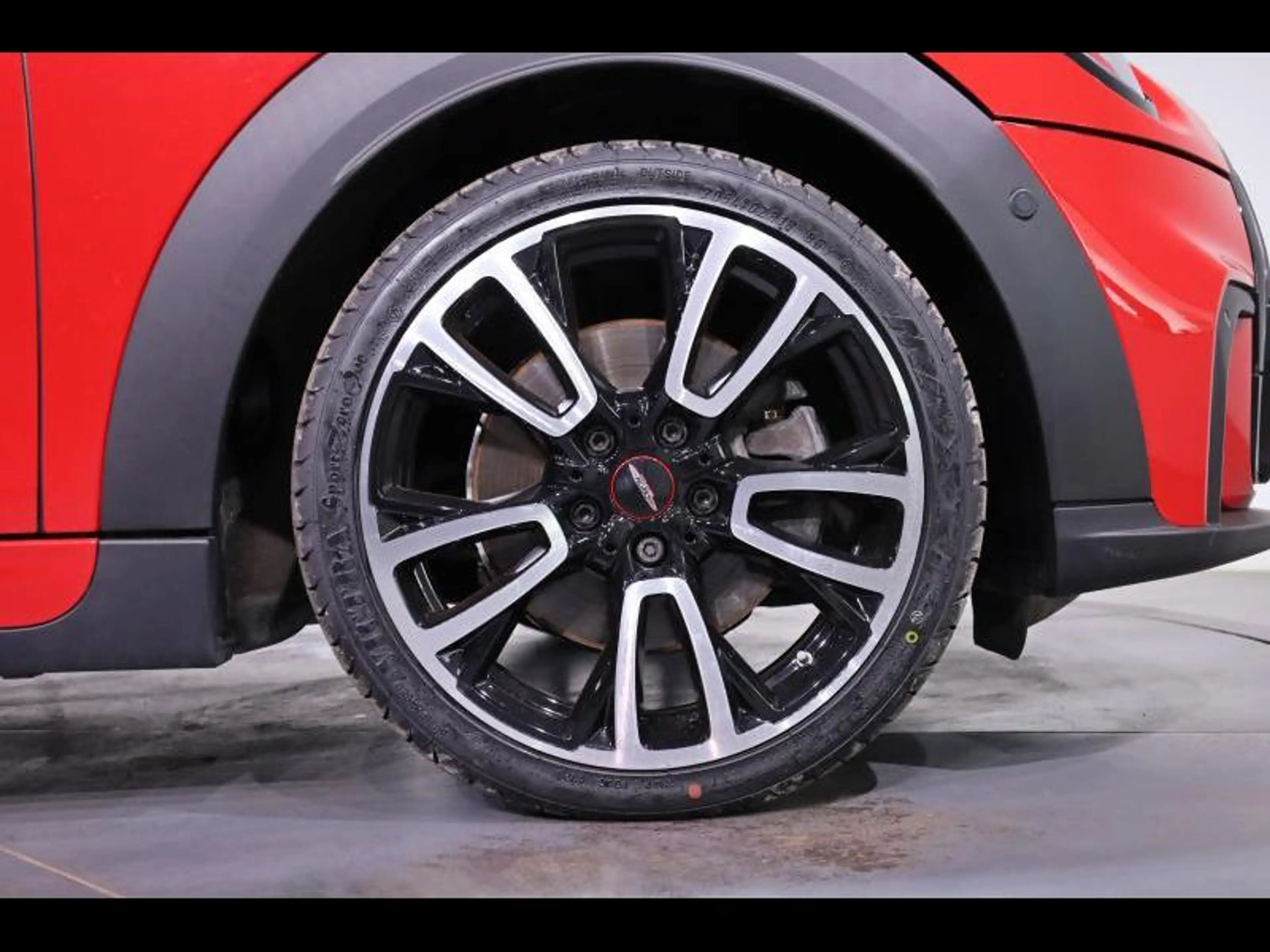 MINI Cooper S Hatch 3 portes — photo 8
