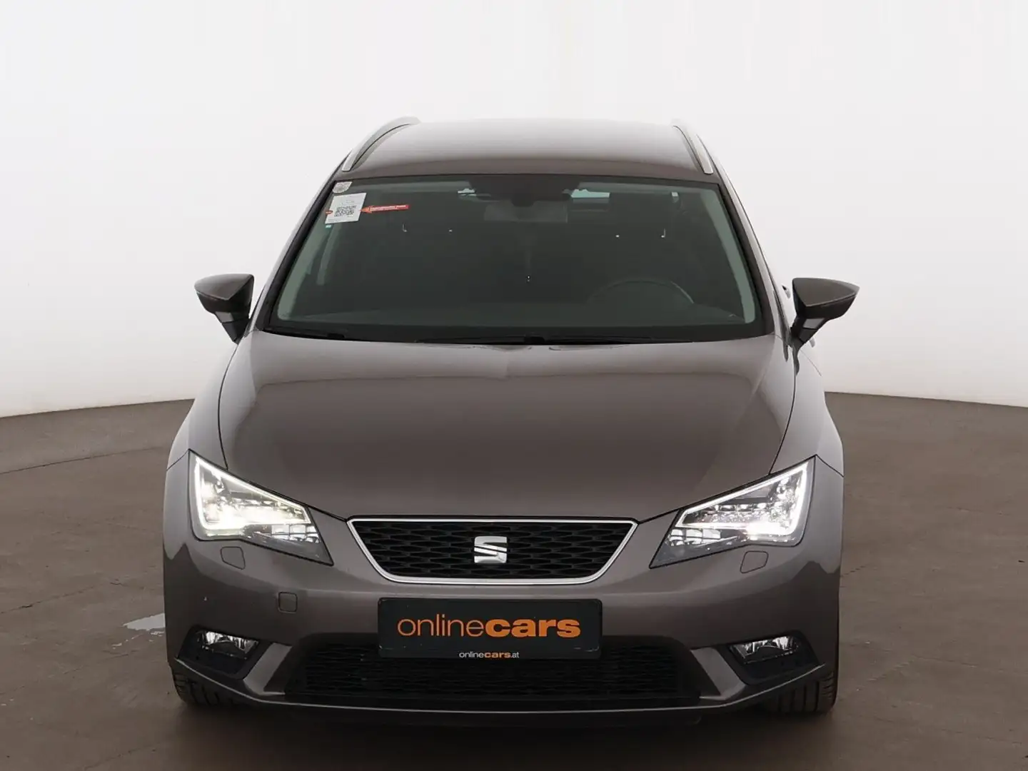 SEAT Leon ST 1.6 TDI 4Drive Style LED SITZHZG KLIMA Grau - 2