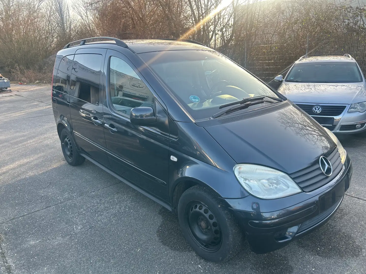Mercedes-Benz Vaneo Vaneo 1.9 La Vida Negro - 1