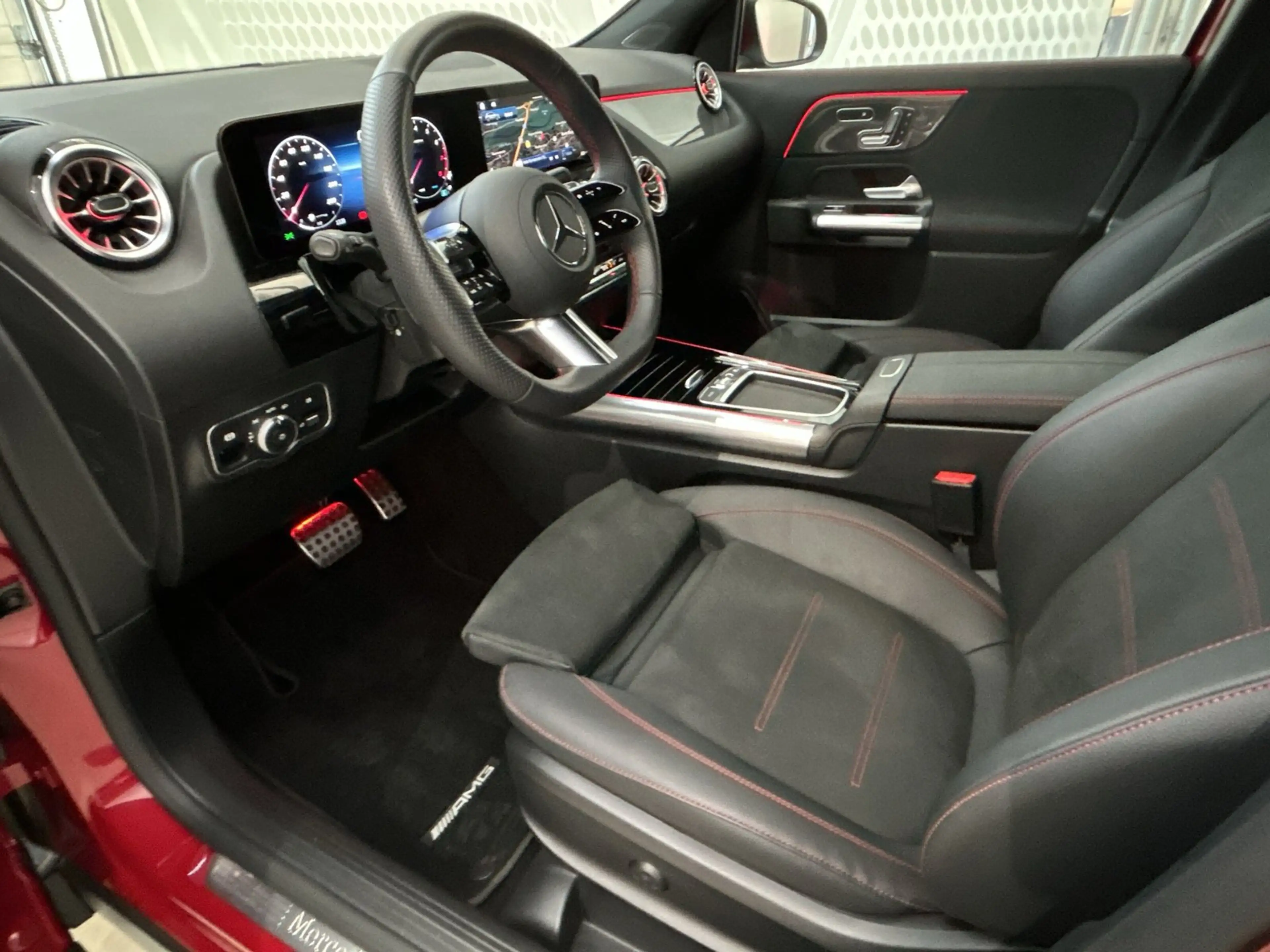 Mercedes-Benz GLA 180 Cam Navi SHZ EASY-PACK — photo 12