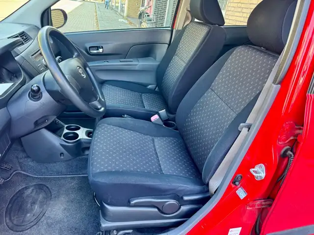 Daihatsu Cuore view 10