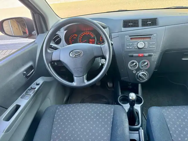 Daihatsu Cuore view 2