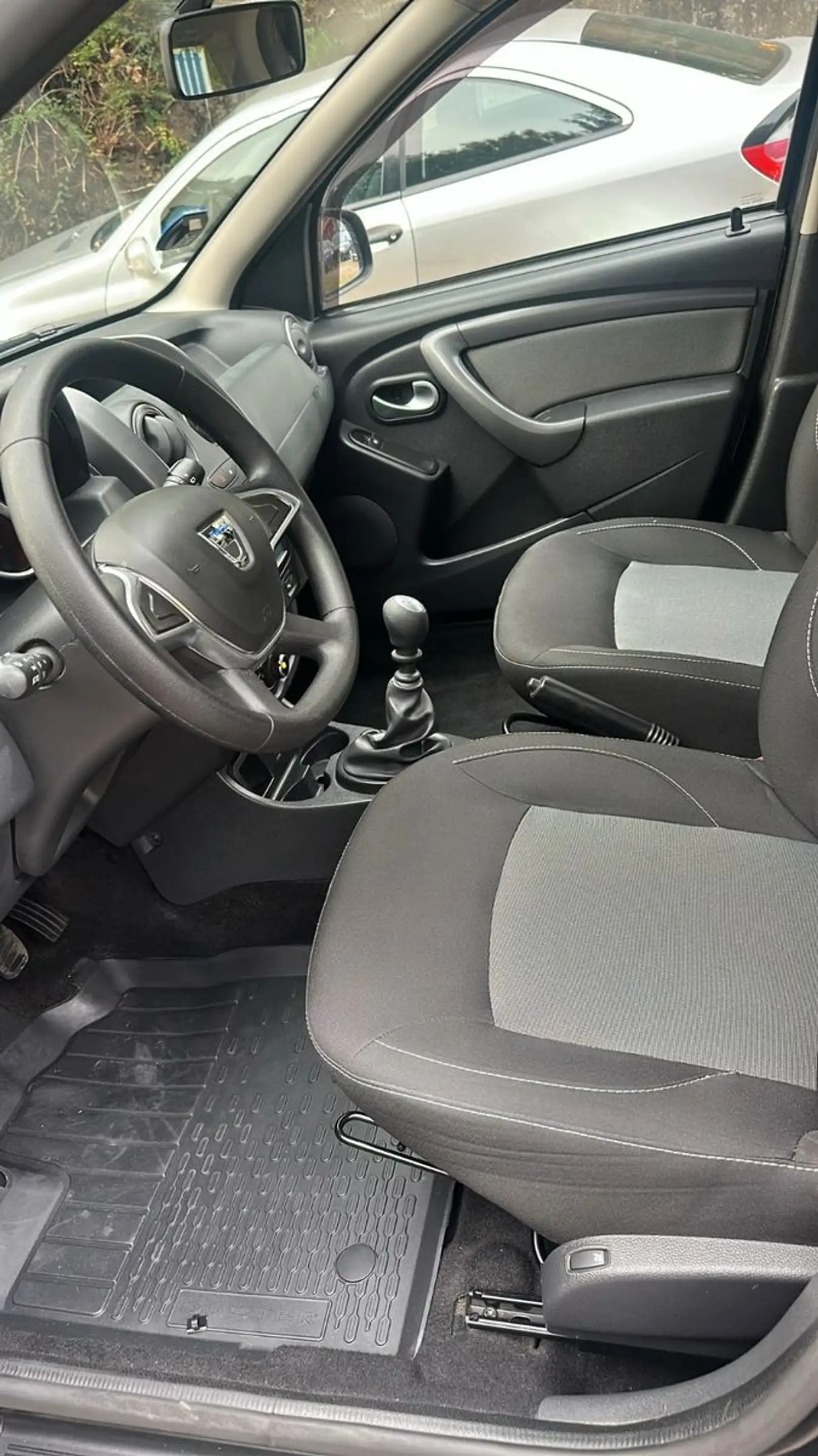 Dacia Logan MCV dCi 90 S/S Lauréate*1 HAND* — photo 10