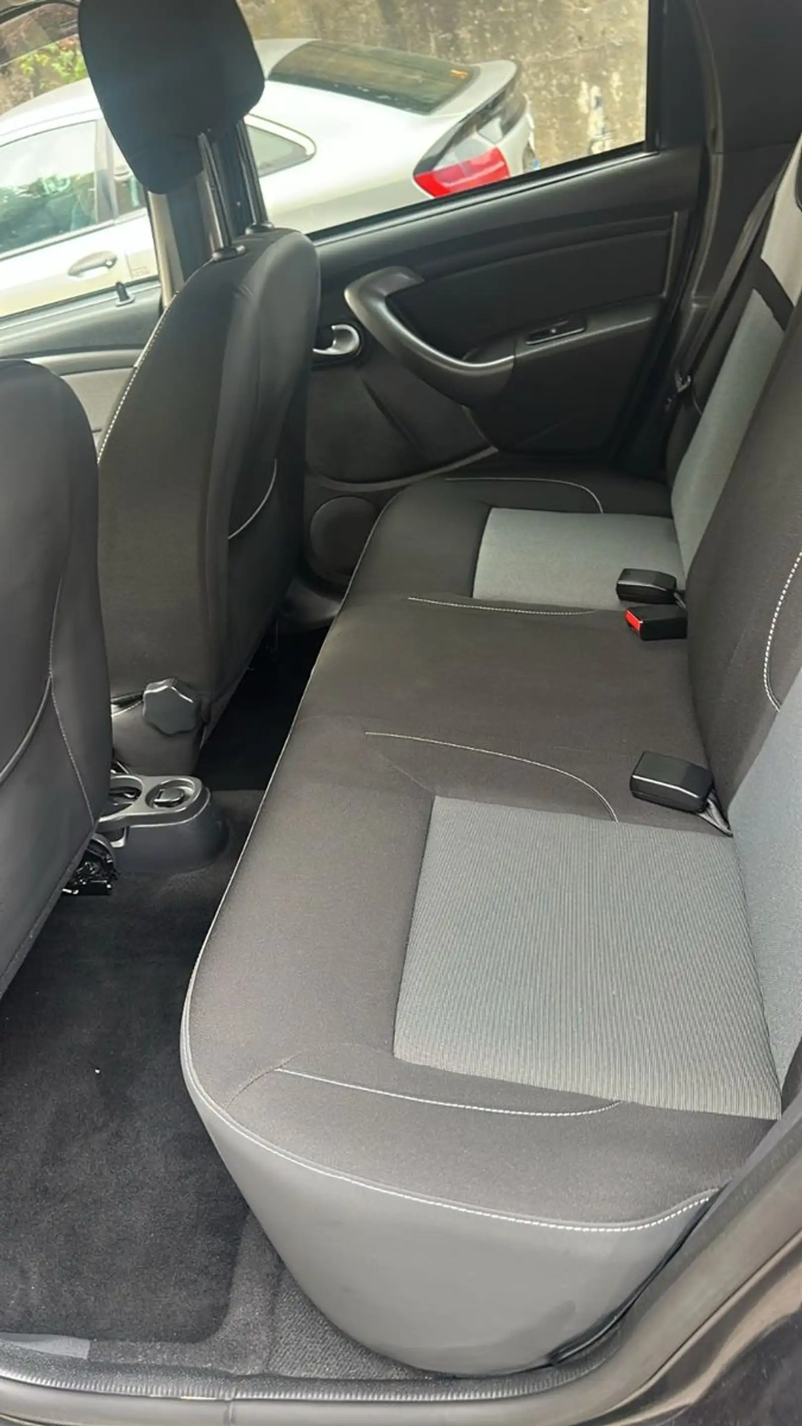 Dacia Logan MCV dCi 90 S/S Lauréate*1 HAND* — photo 12