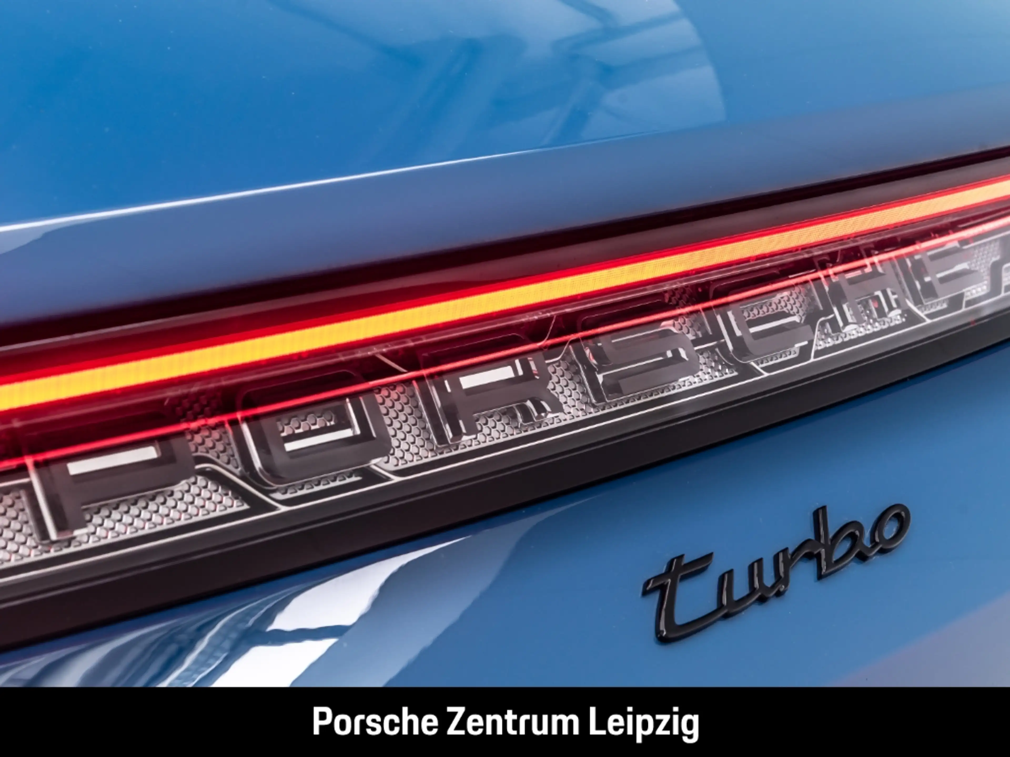 Porsche Taycan Turbo Sport Turismo Active Ride InnoDrive — photo 14