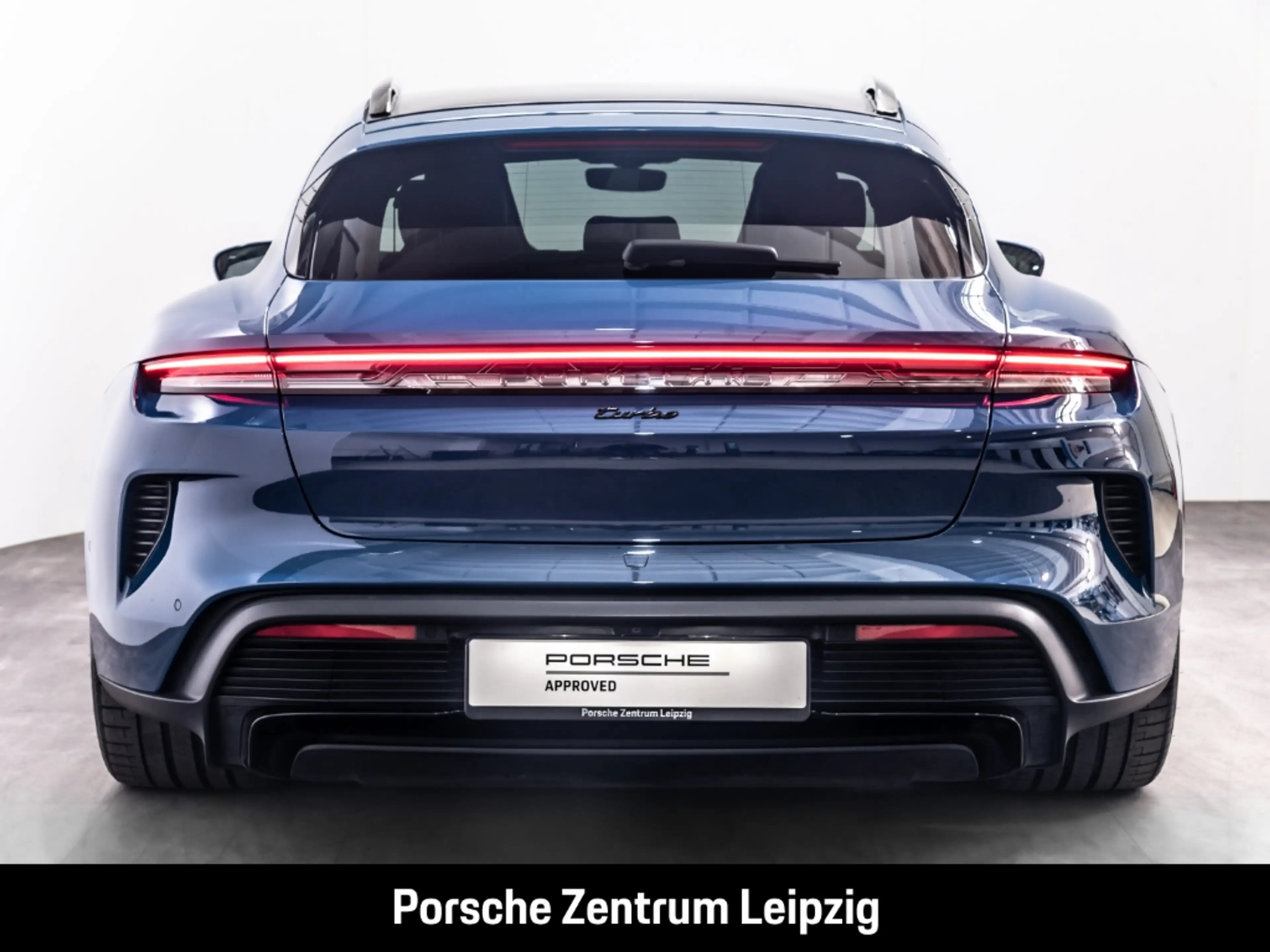 Porsche Taycan Turbo Sport Turismo Active Ride InnoDrive — photo 5