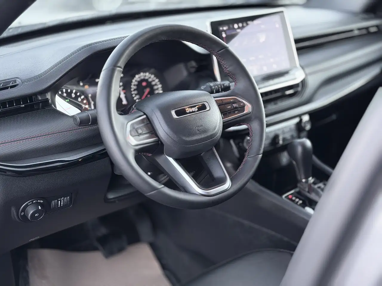 Jeep Compass fotografie Jeep Compass