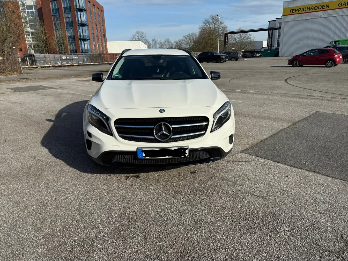 Mercedes-Benz GLA 220 CDI 7G-DCT AMG Line - 1
