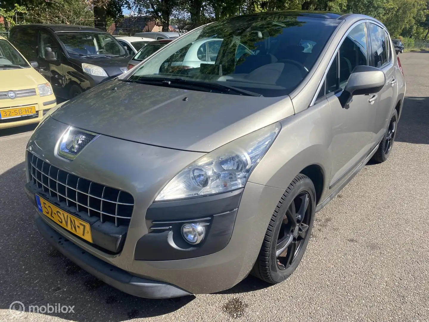 Peugeot 3008 1.6 VTi Active 137.DKM ECC PANORAMA CRUISE PDC Grijs - 1