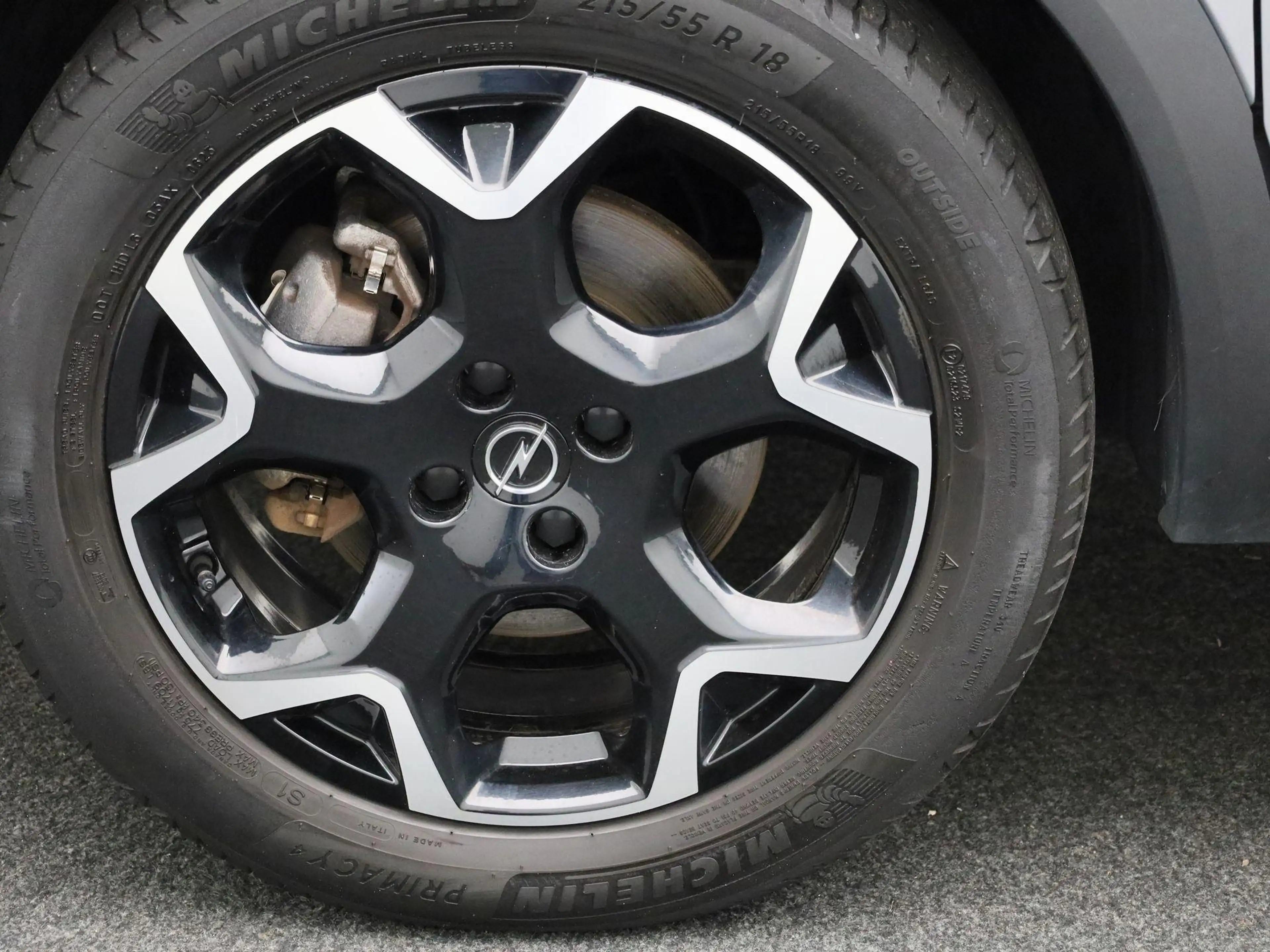 Opel Mokka-E BEV 50kWh e-Ultimate — photo 14