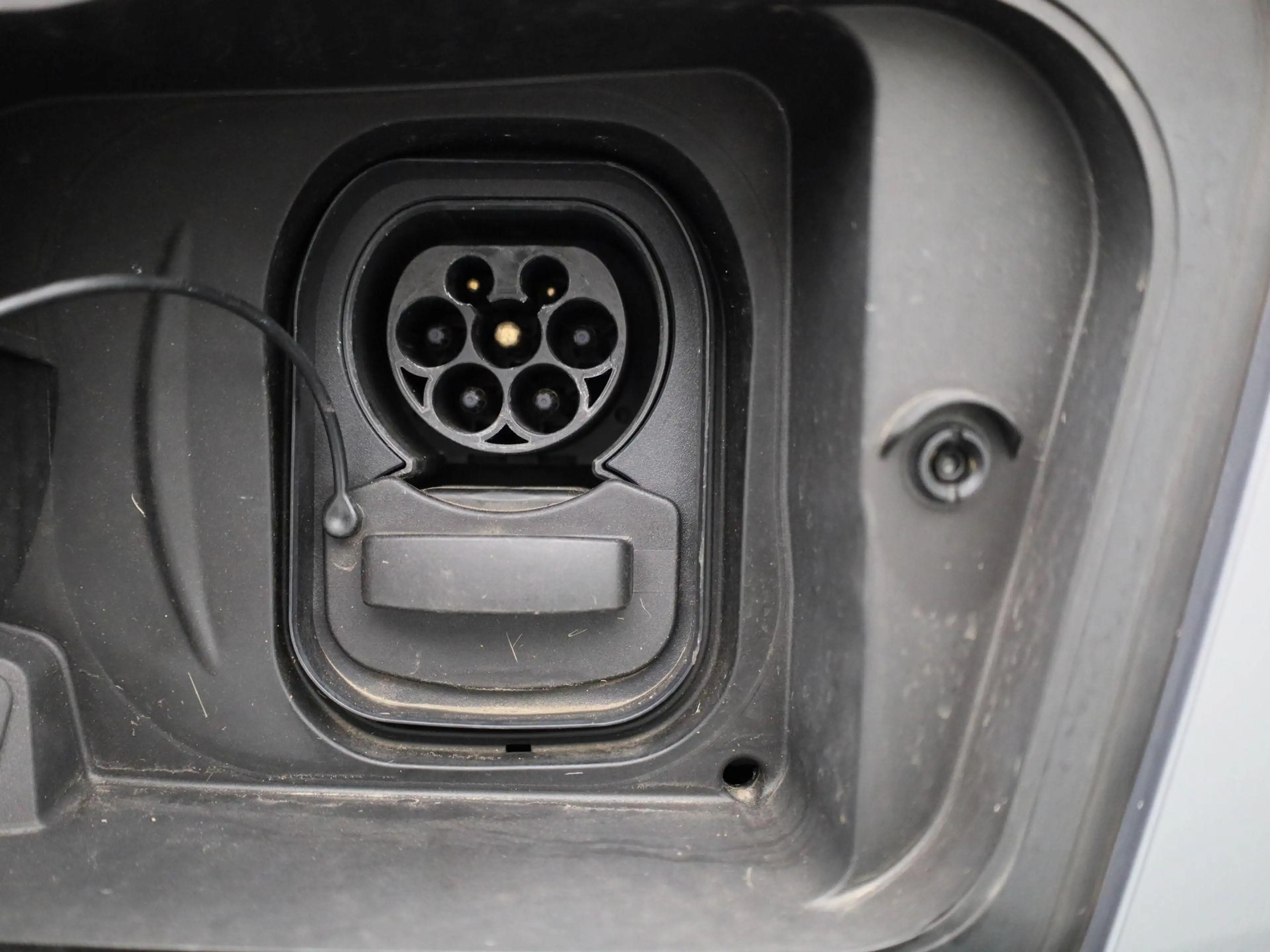 Opel Mokka-E BEV 50kWh e-Ultimate — photo 12