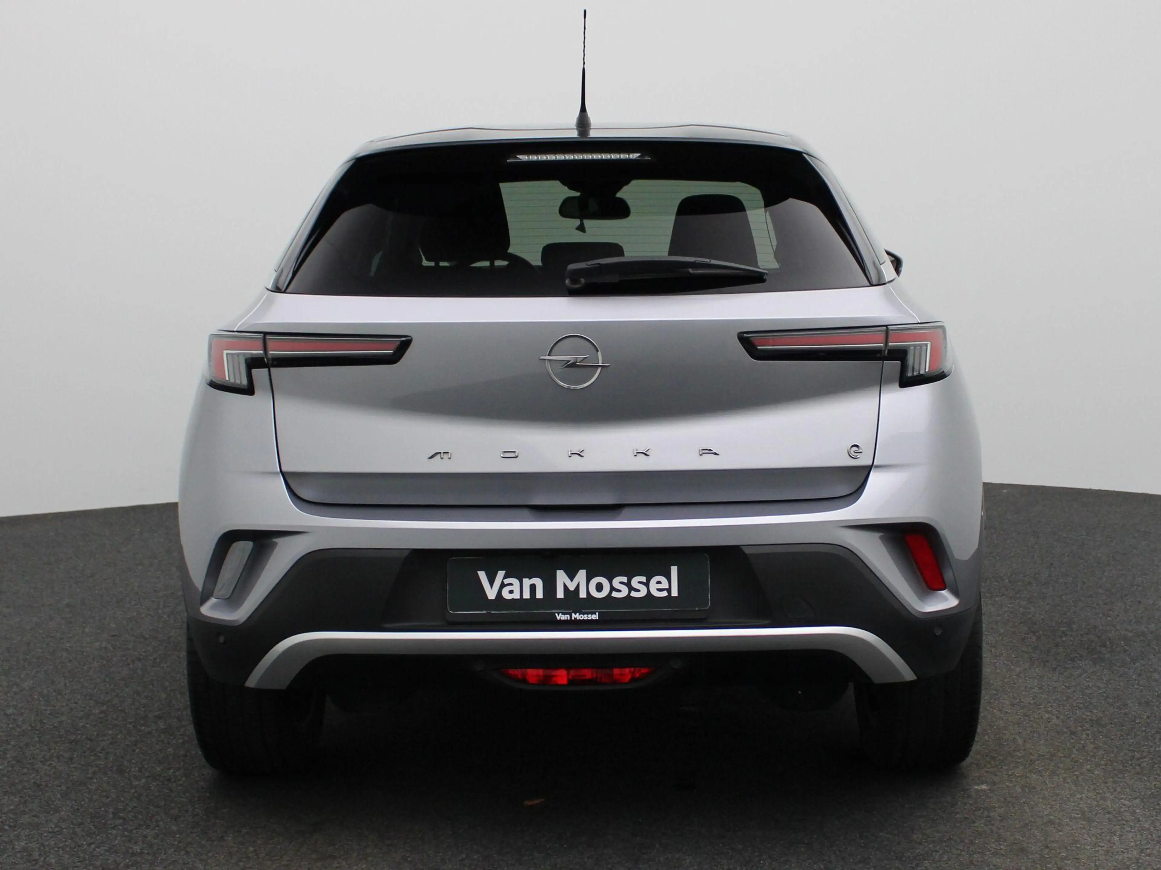 Opel Mokka-E BEV 50kWh e-Ultimate — photo 5