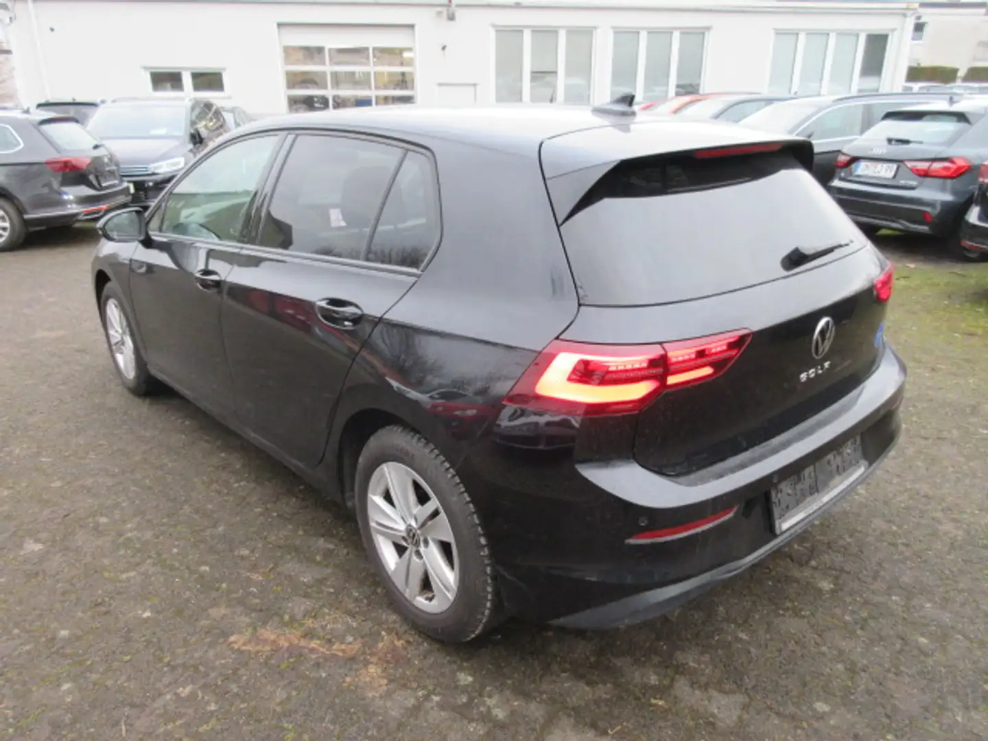 Volkswagen Golf Life 1.5 TSI NAVI PANO IQ LIGHT ACC GJR SPORTSITZE ALU Schwarz - 2
