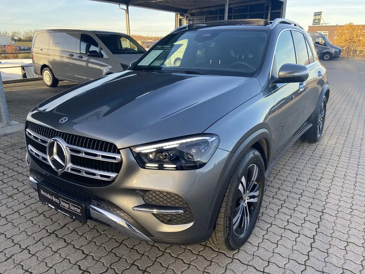 Mercedes-Benz GLE 580 GLE 580 4M Premium+AHK+Standhz+Airmatic+Distron. Grau - 2