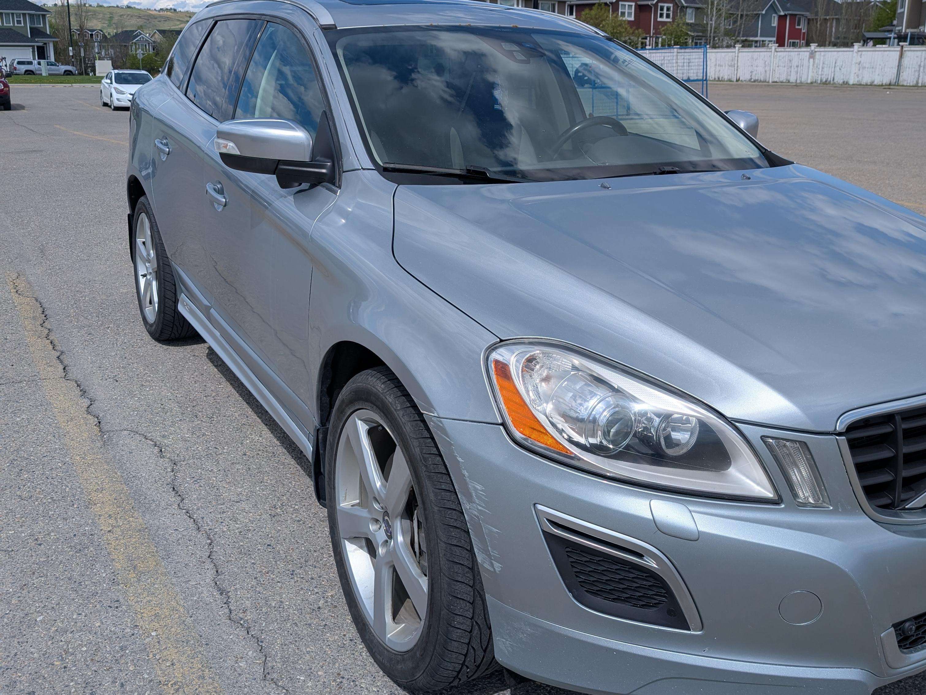 2012 Volvo XC60 T6 R-Design alt 4